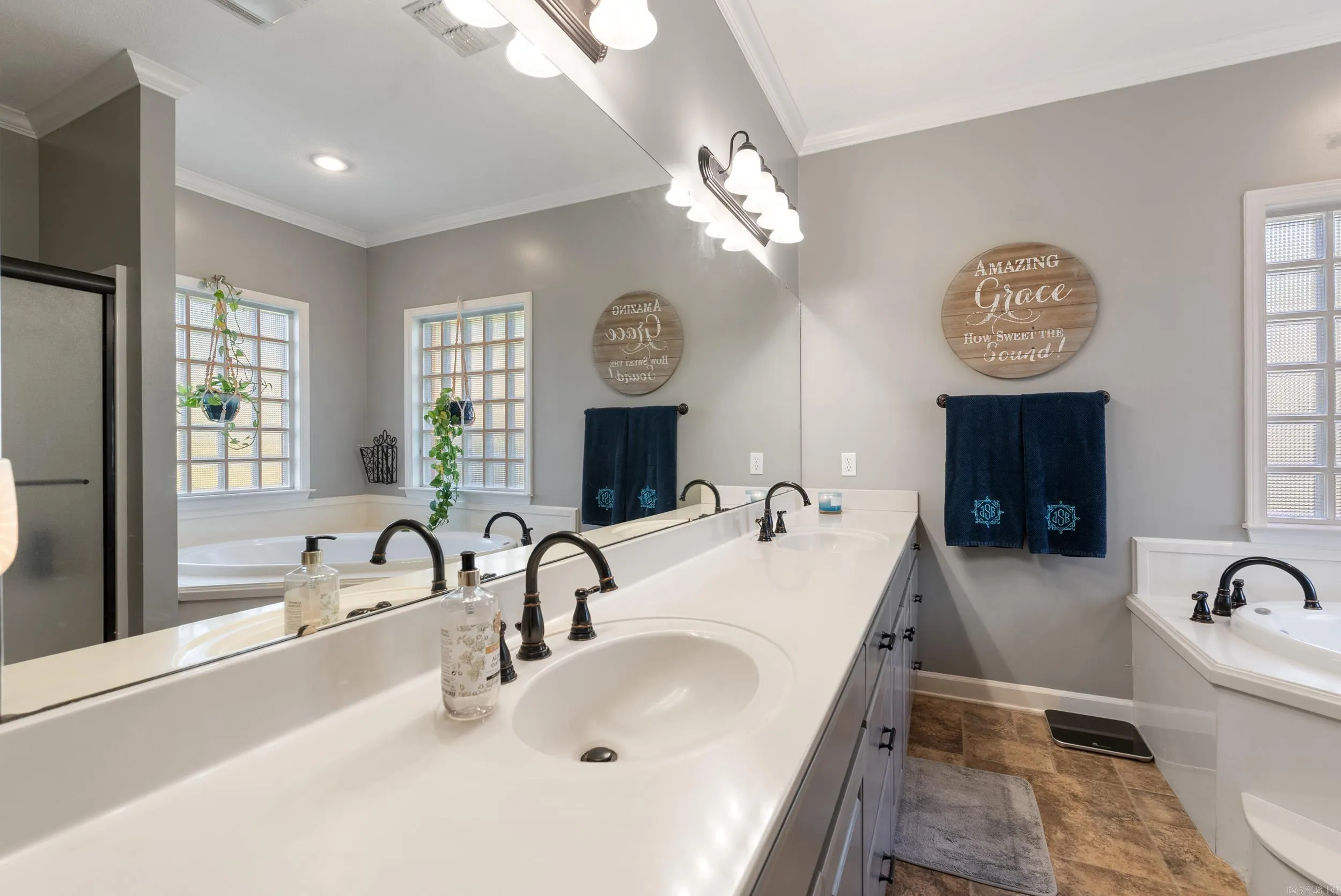 Property at 53  Weaver - Image 35