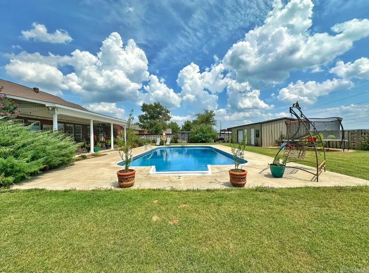 Property at 15  Robinwood - Image 28
