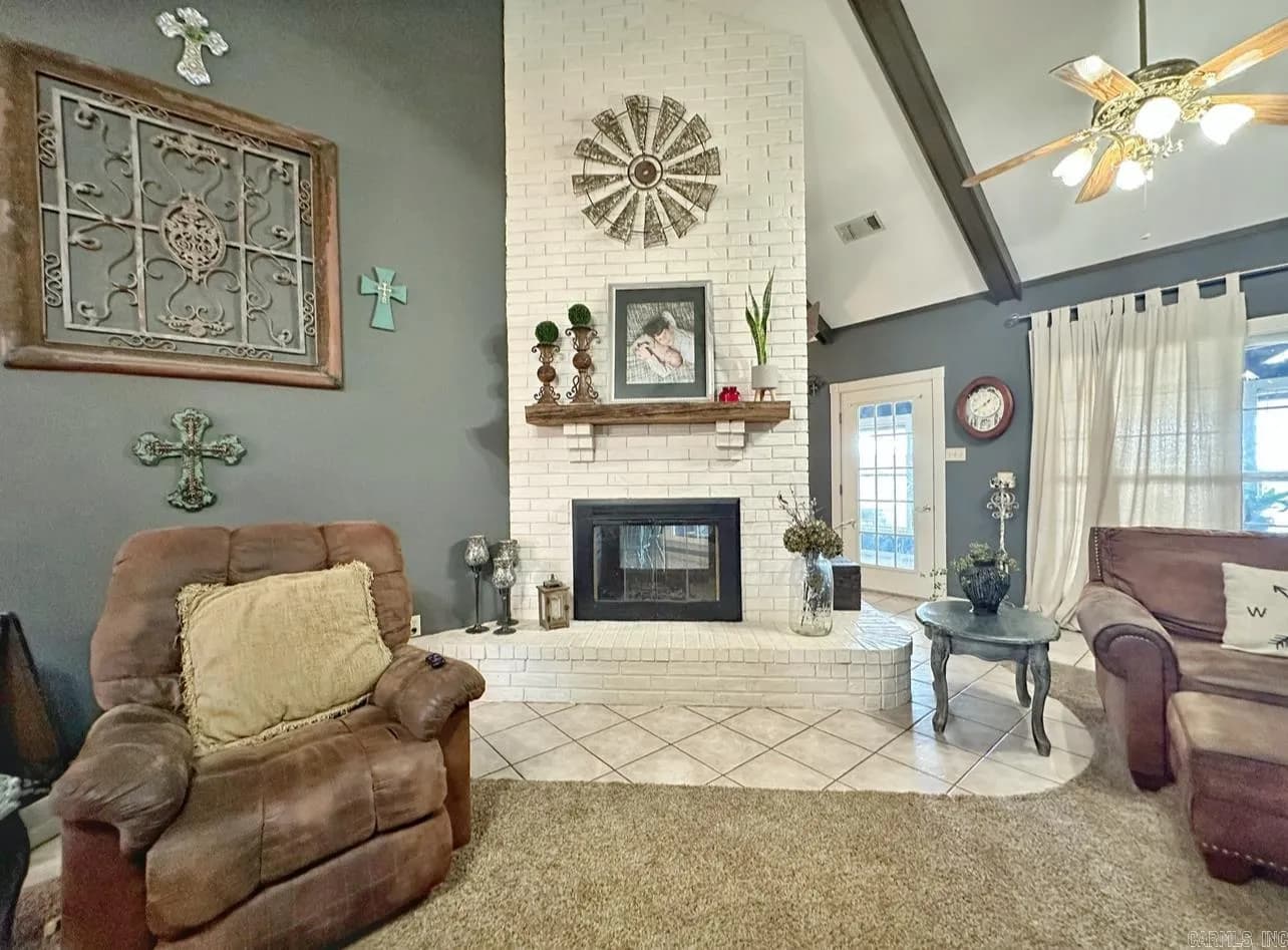 Property at 15  Robinwood - Image 5
