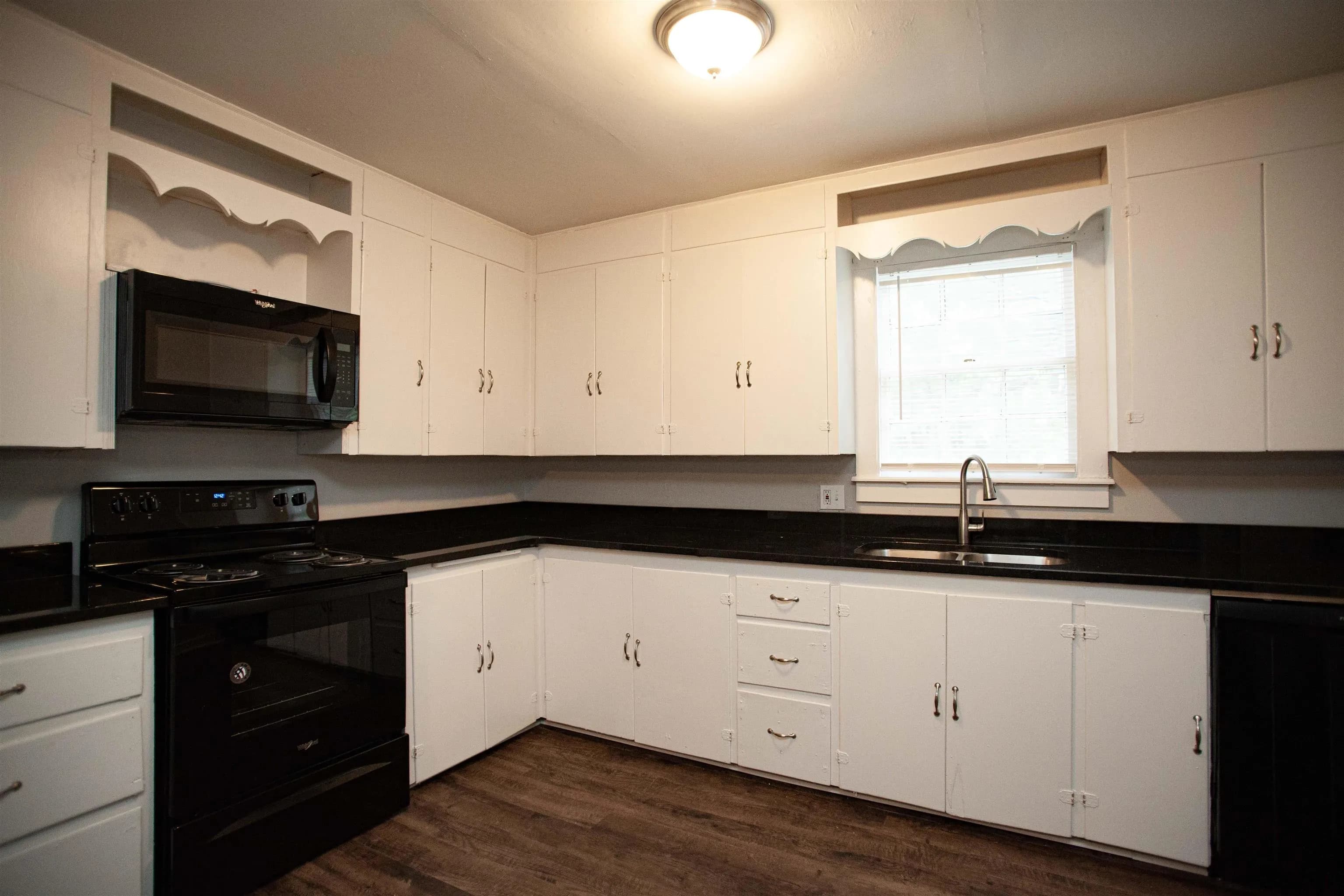 Property at 11525  Sardis rd - Image 3