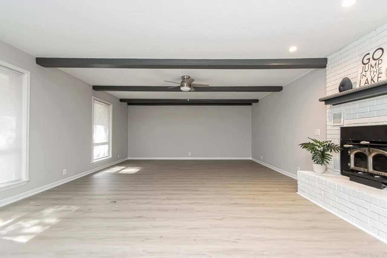 Property at 52 N Badalona - Image 13