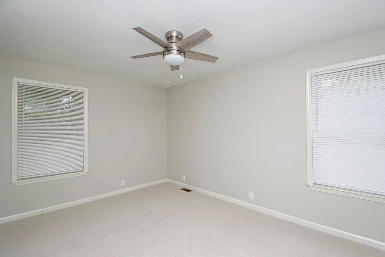 Property at 52 N Badalona - Image 30