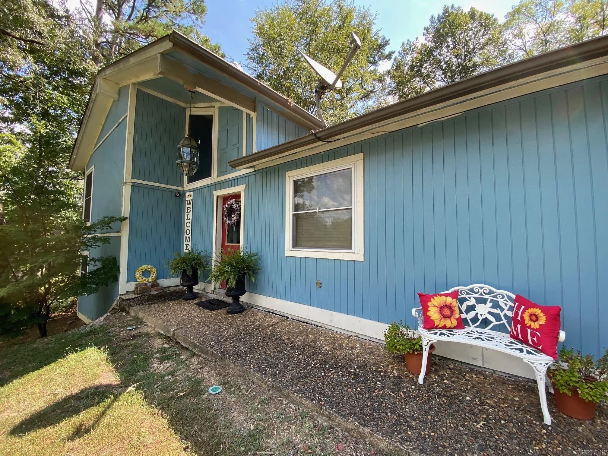 Property at 103  Hal - Image 5