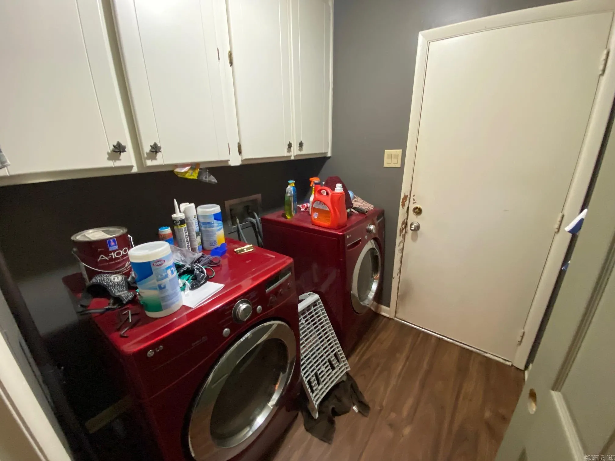 Property at 103  Hal - Image 21
