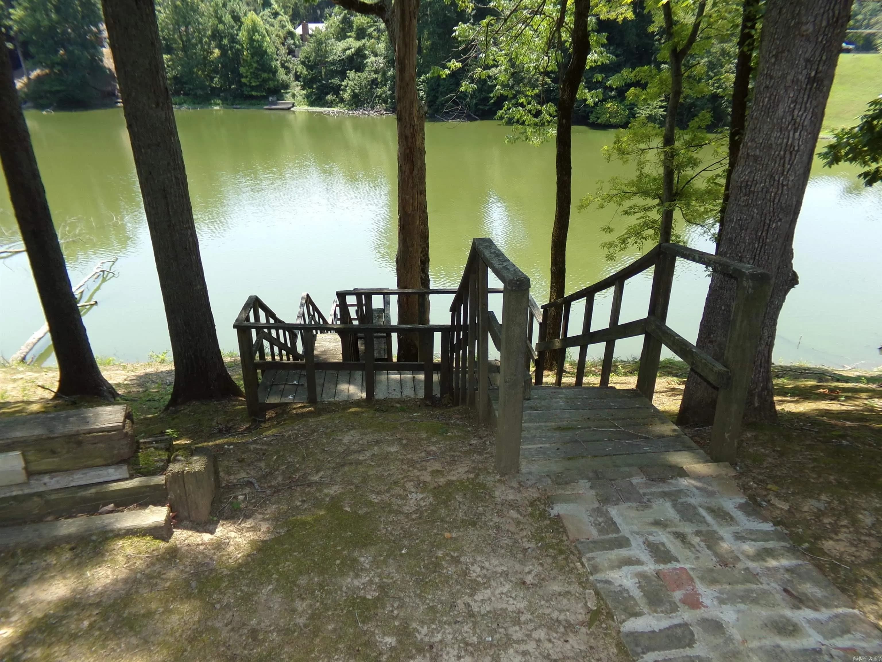 Property at 206  Lower lake rd - Image 11