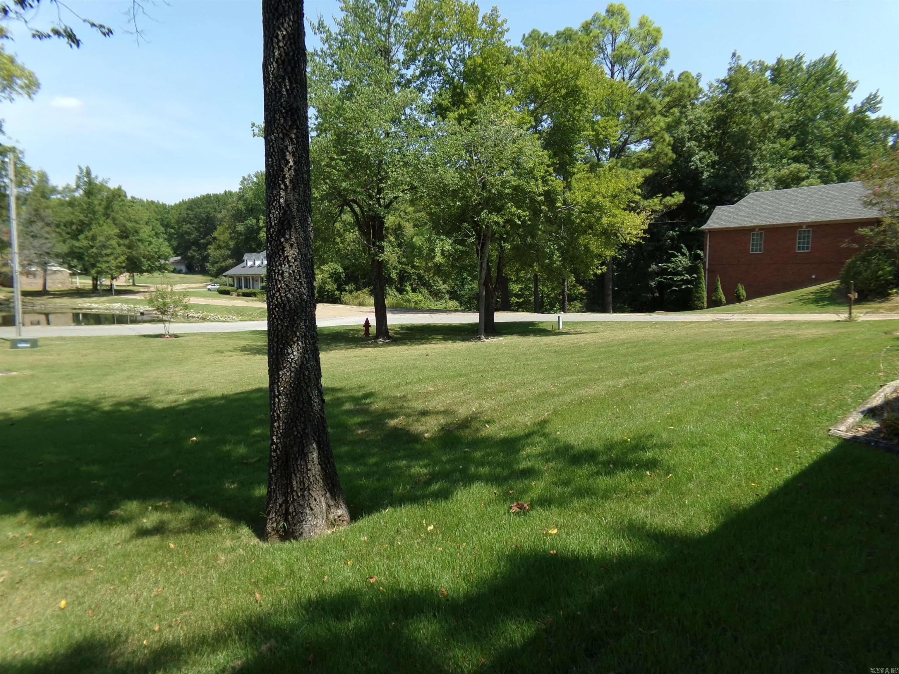 Property at 206  Lower lake rd - Image 7
