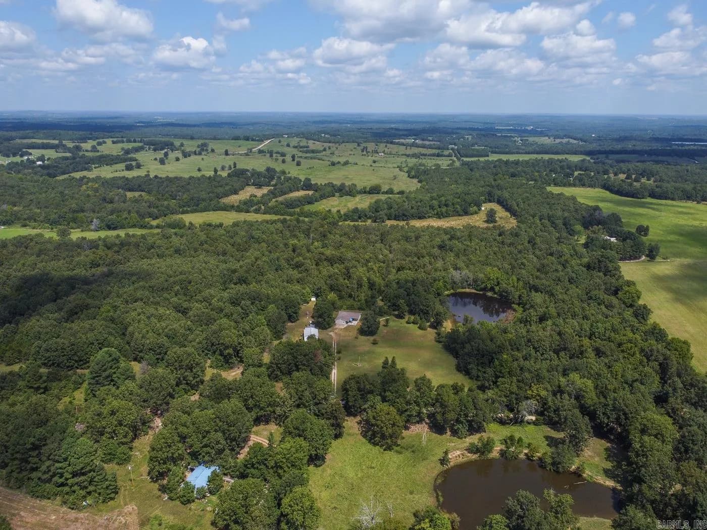 Property at 186  Cloverleaf - Image 41