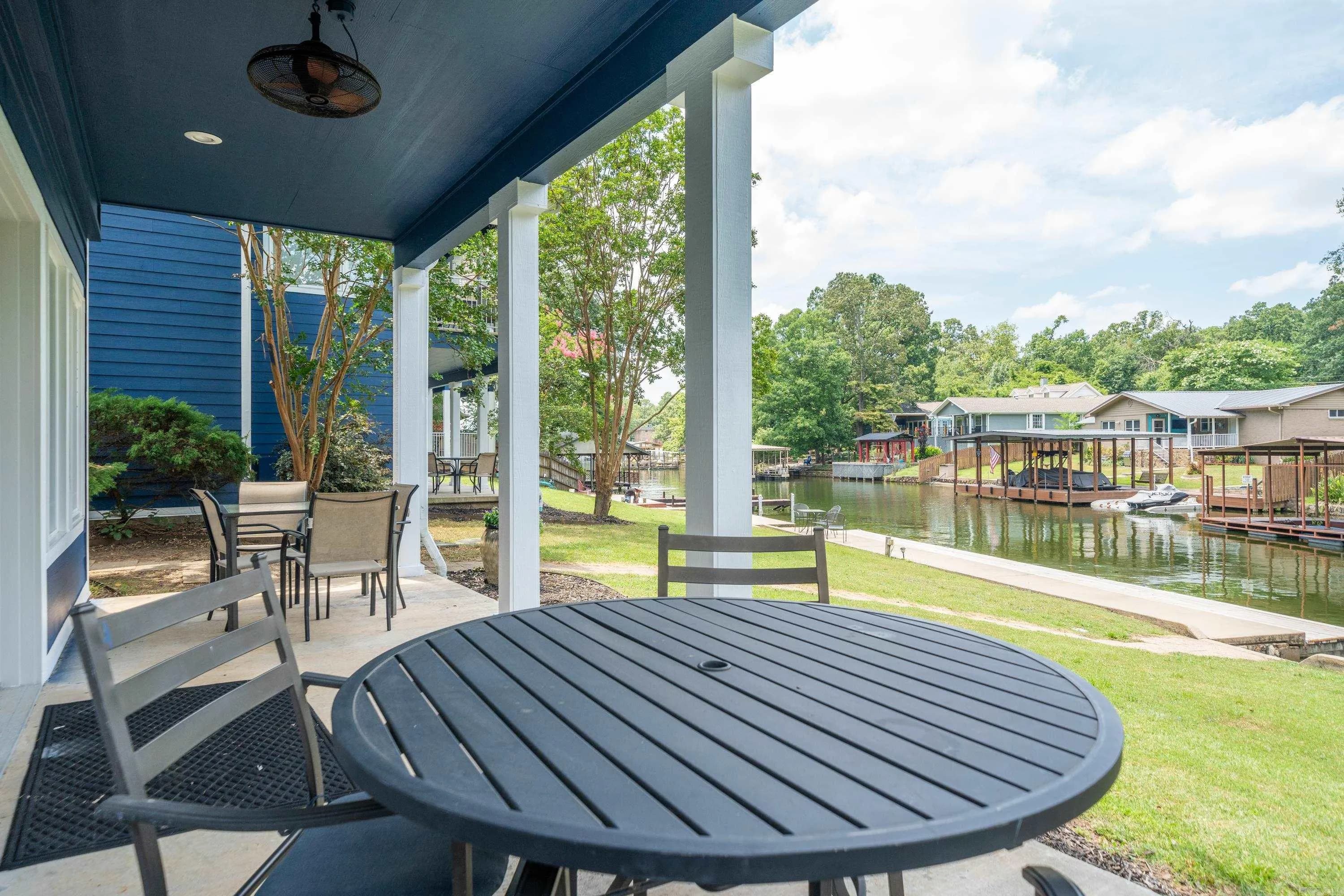 Property at 122  Chesapeake - Image 39