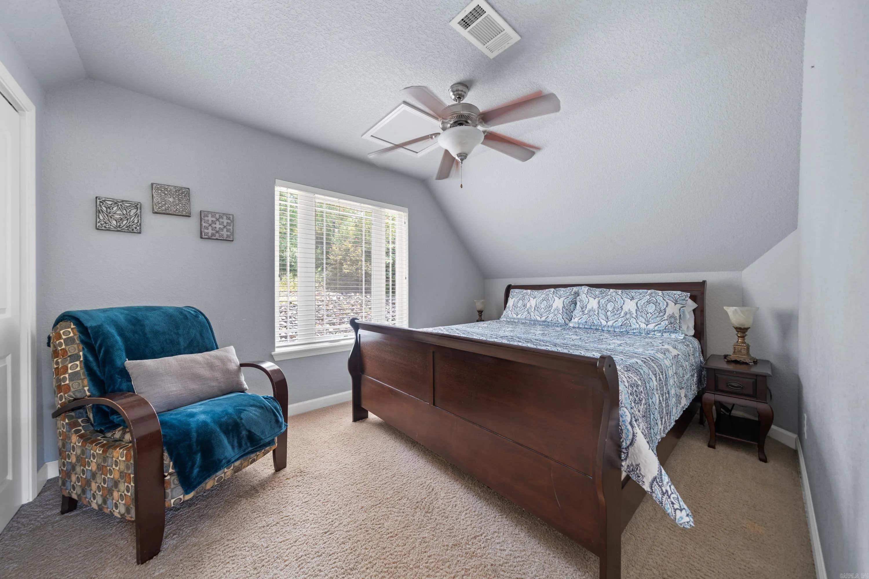 Property at 122  Chesapeake - Image 20