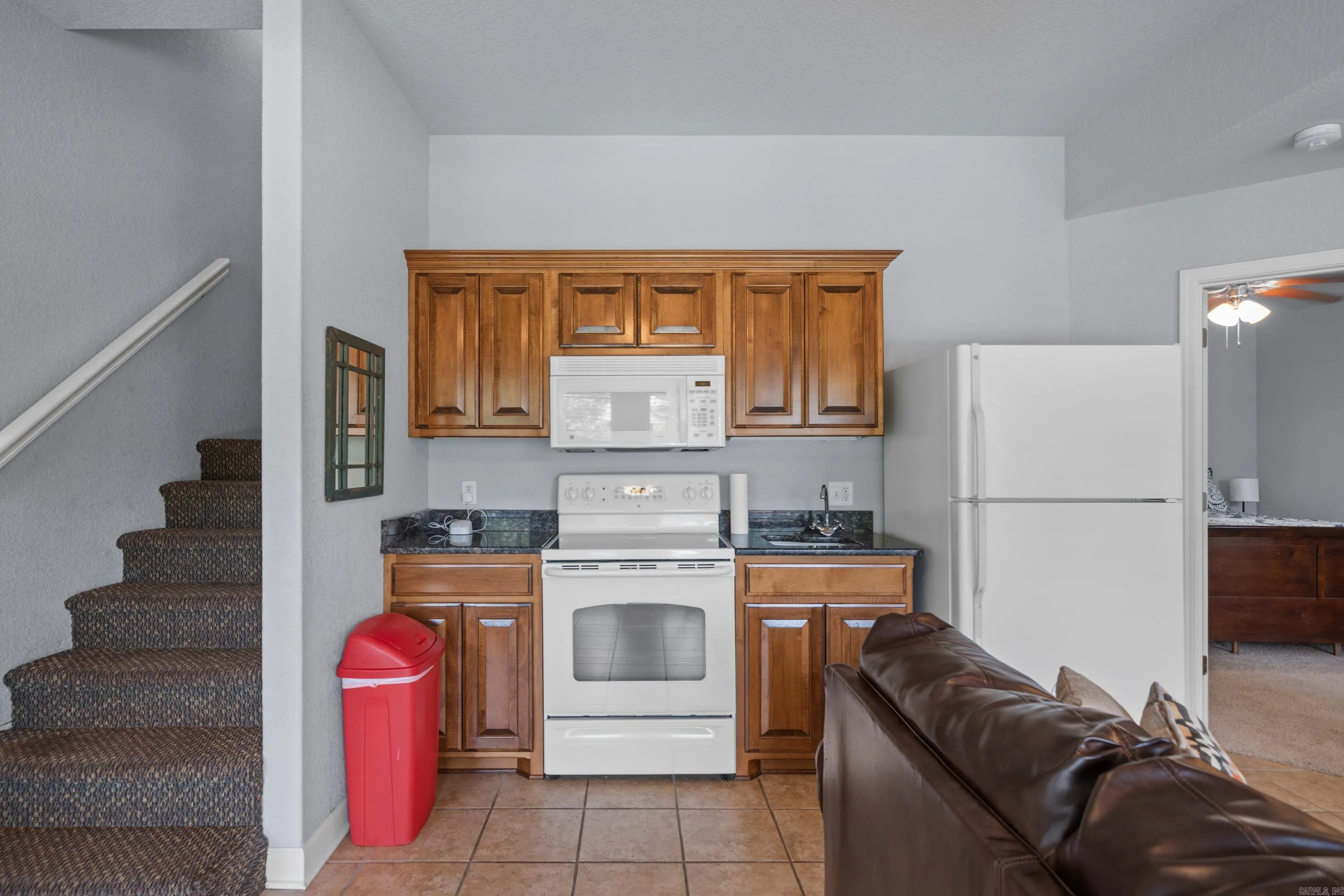 Property at 122  Chesapeake - Image 30