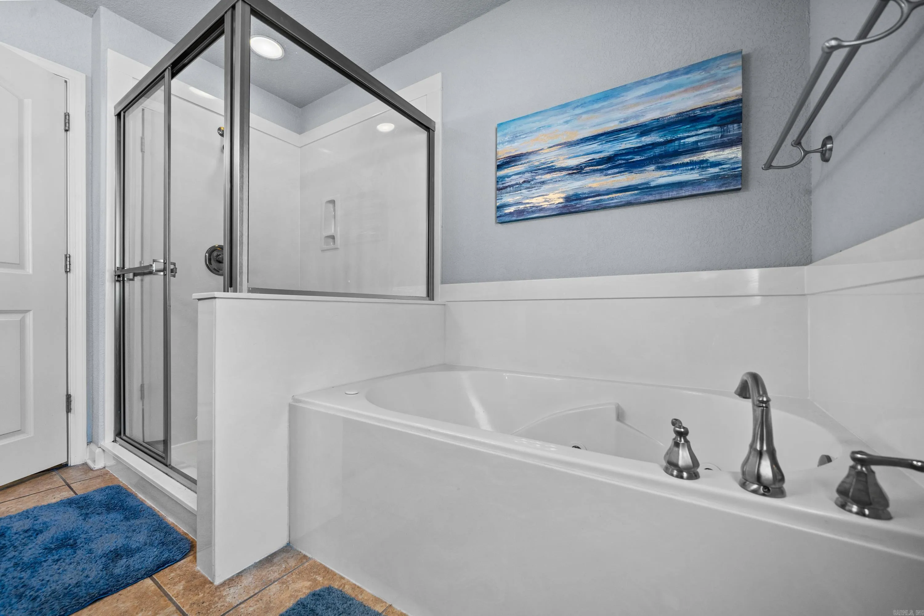 Property at 121  Chesapeake - Image 24