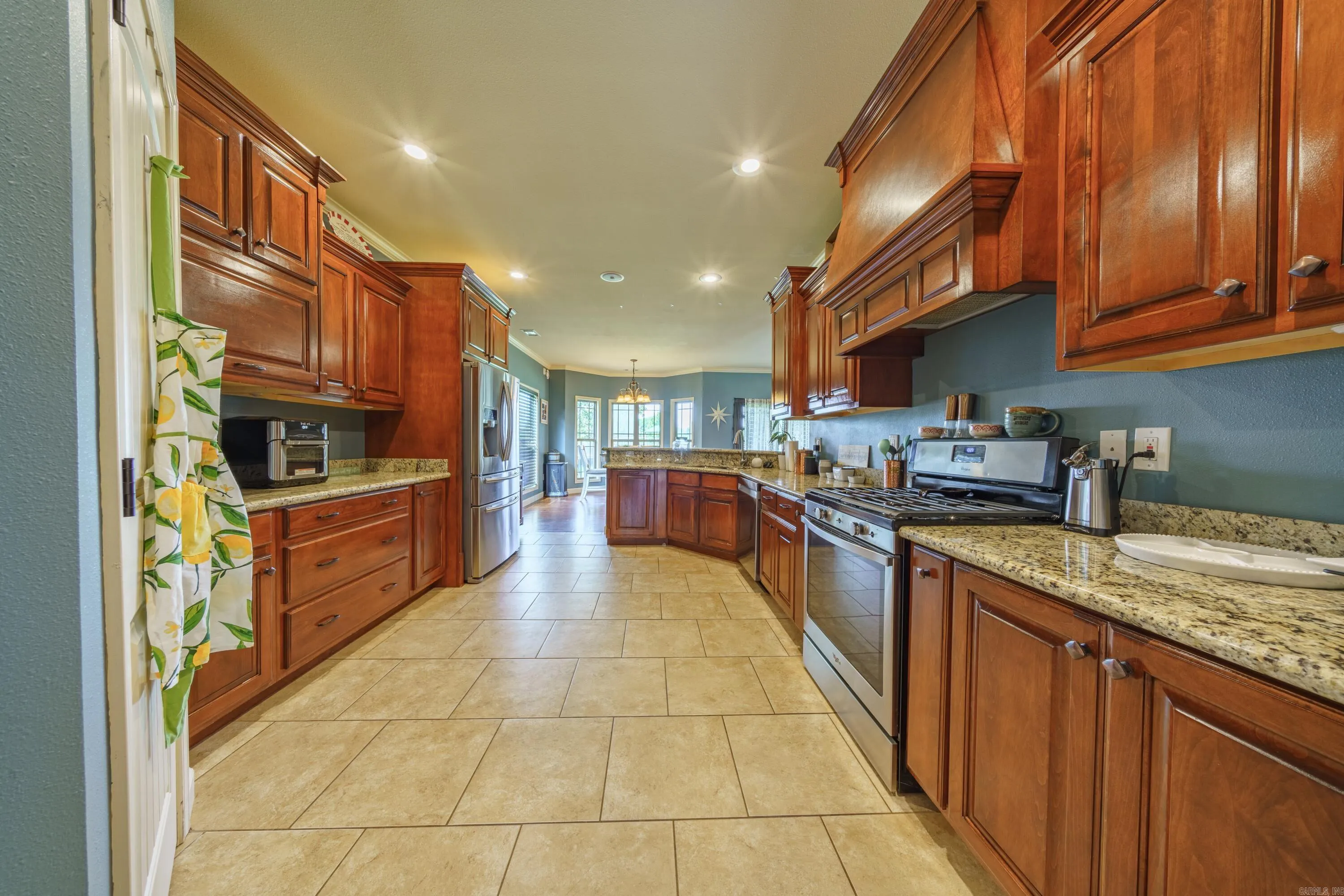 Property at 7  Chamblee - Image 11