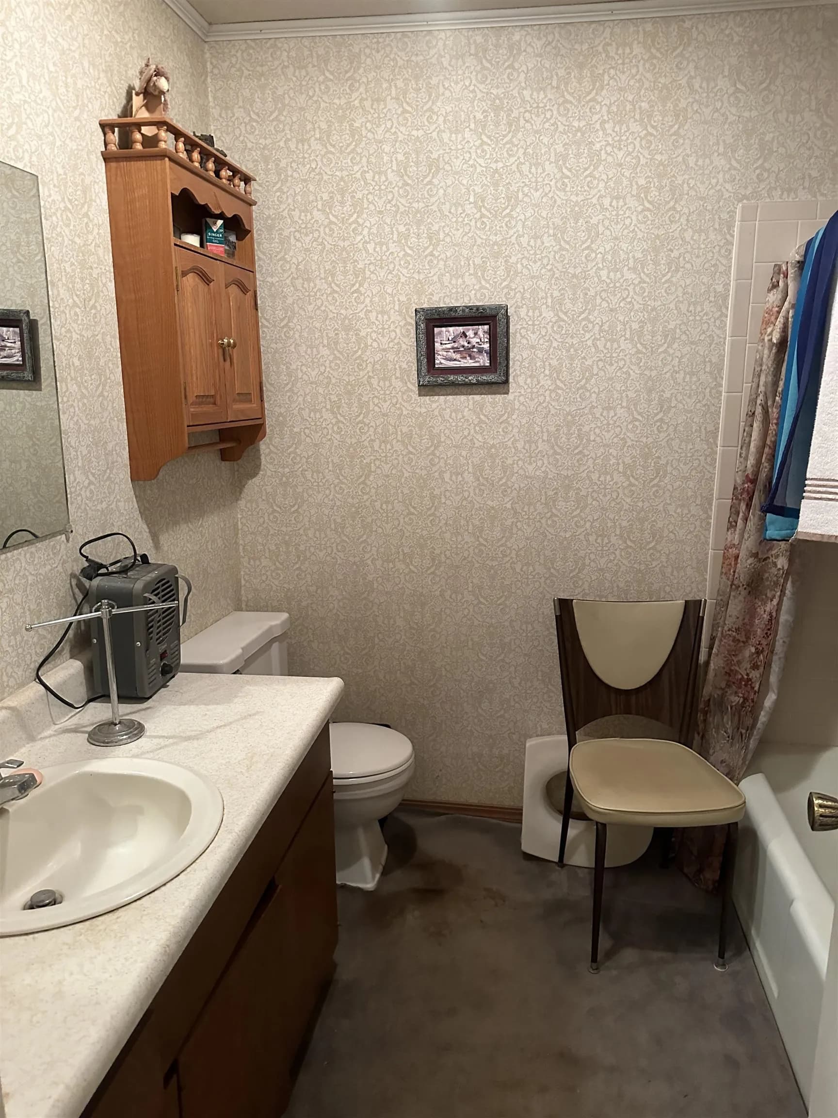 Property at 57  Felkins - Image 15