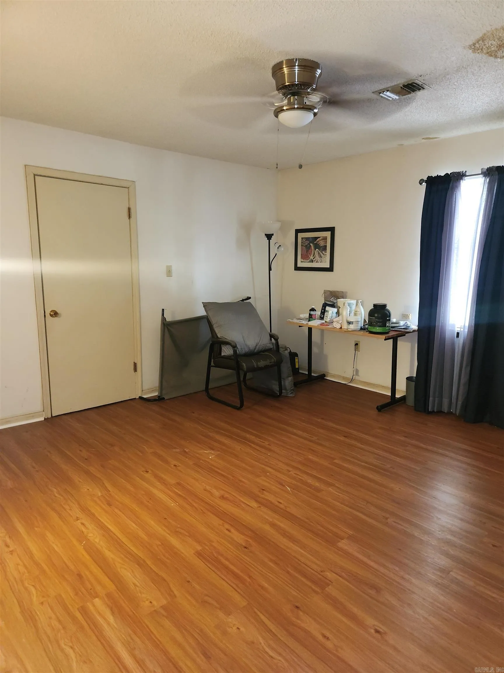 Property at 1307 S Holly - Image 19