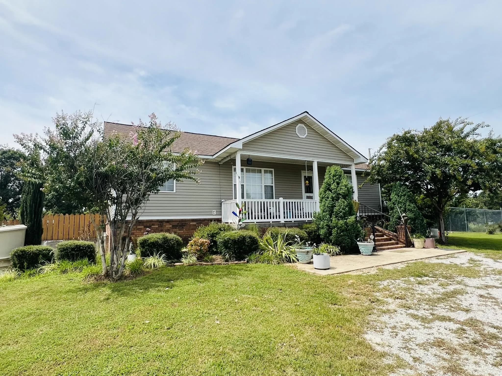 Property at 1372  Bonetown - Image 60