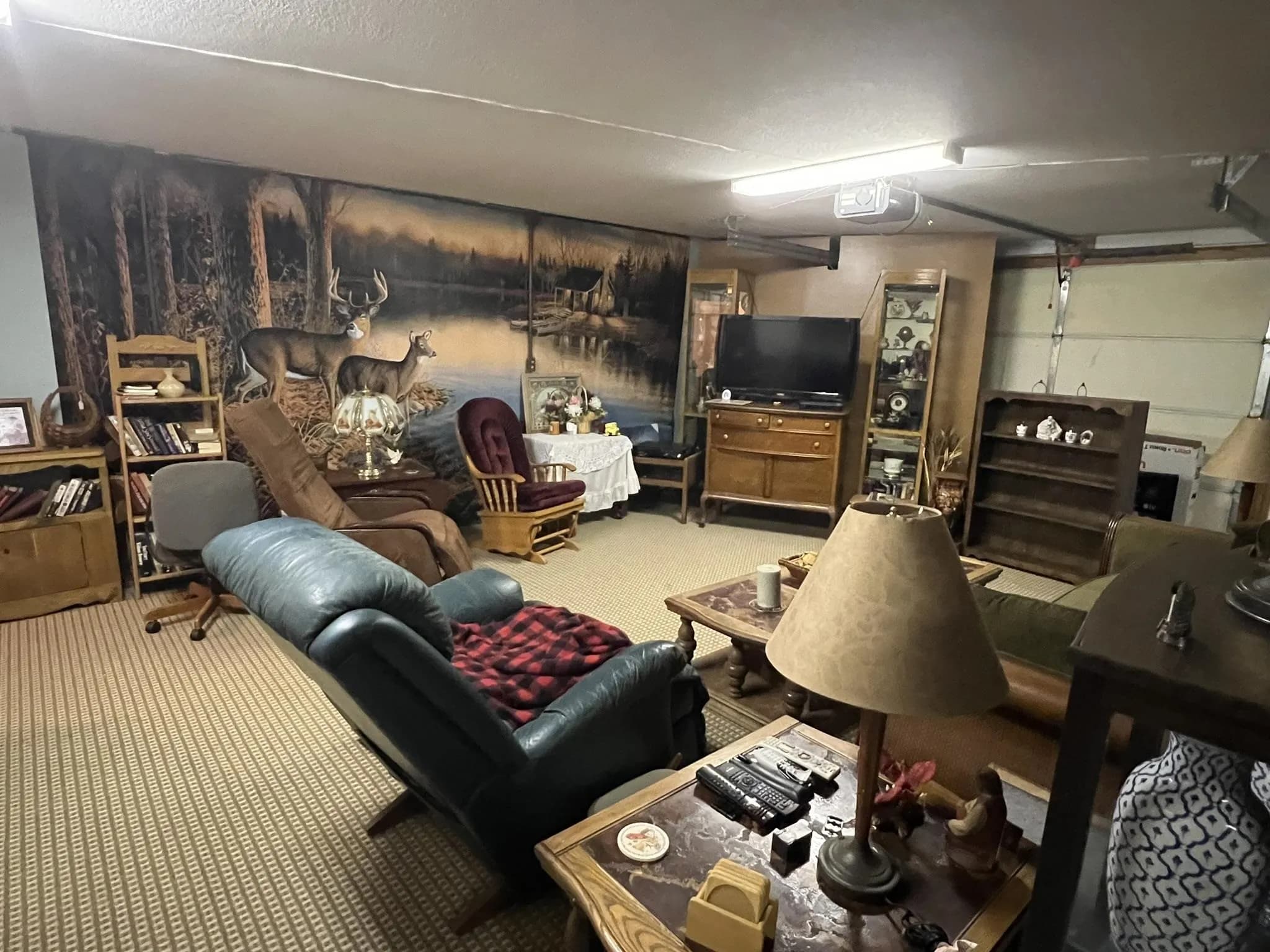 Property at 1372  Bonetown - Image 31