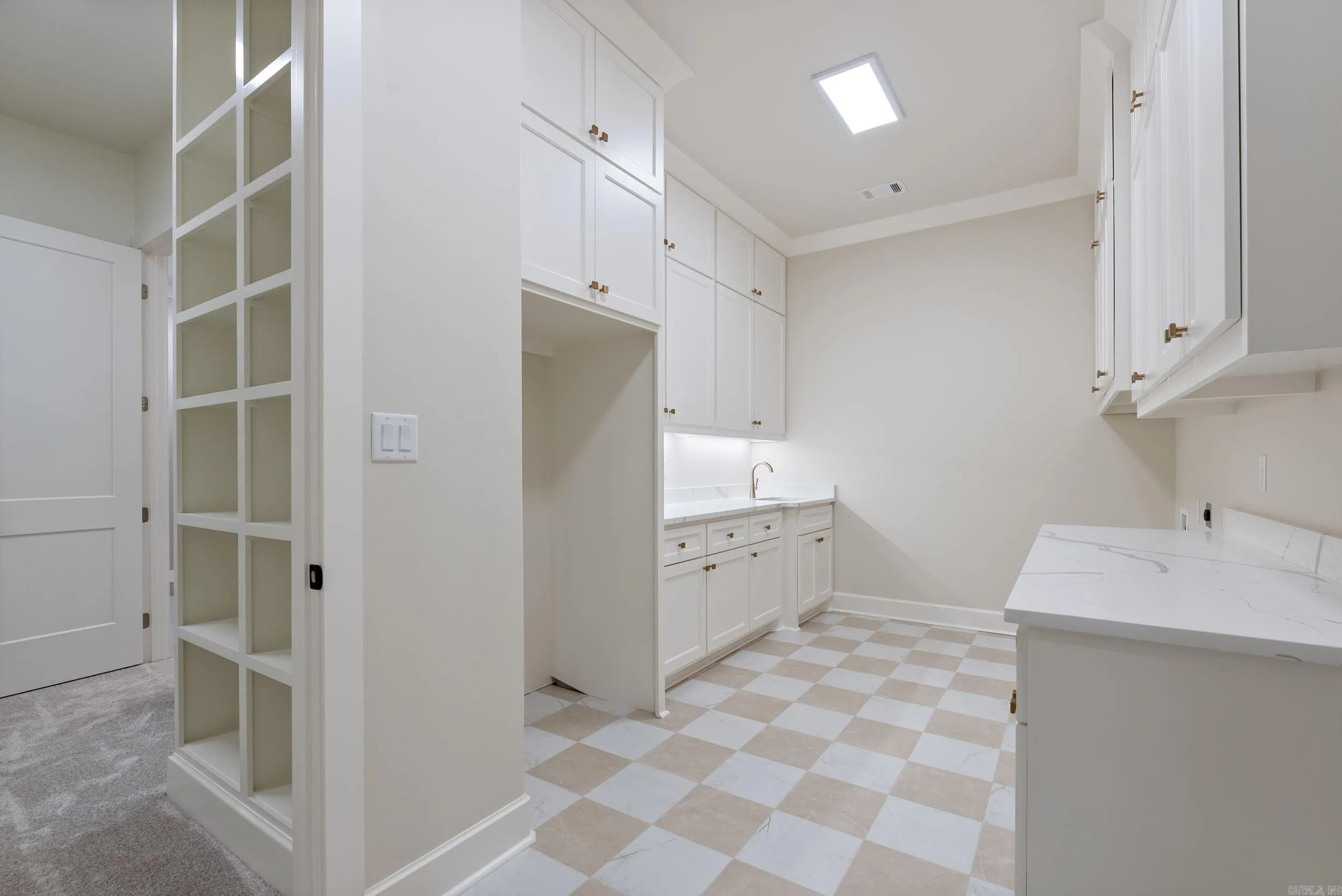 Property at 106  Bear den court - Image 26