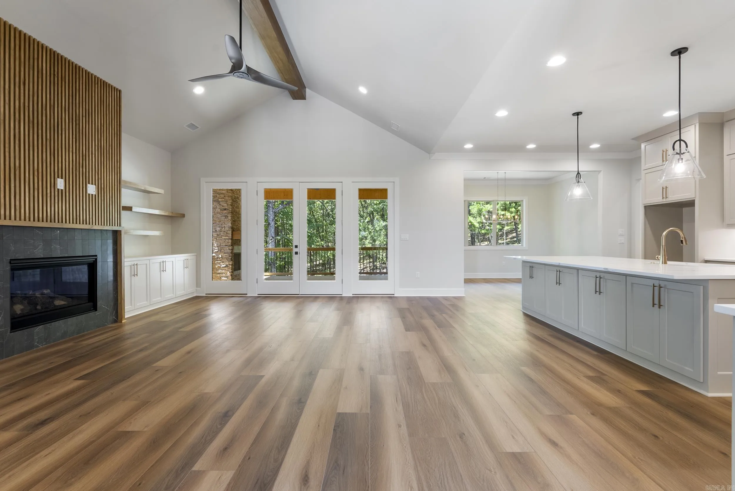 Property at 106  Bear den court - Image 6