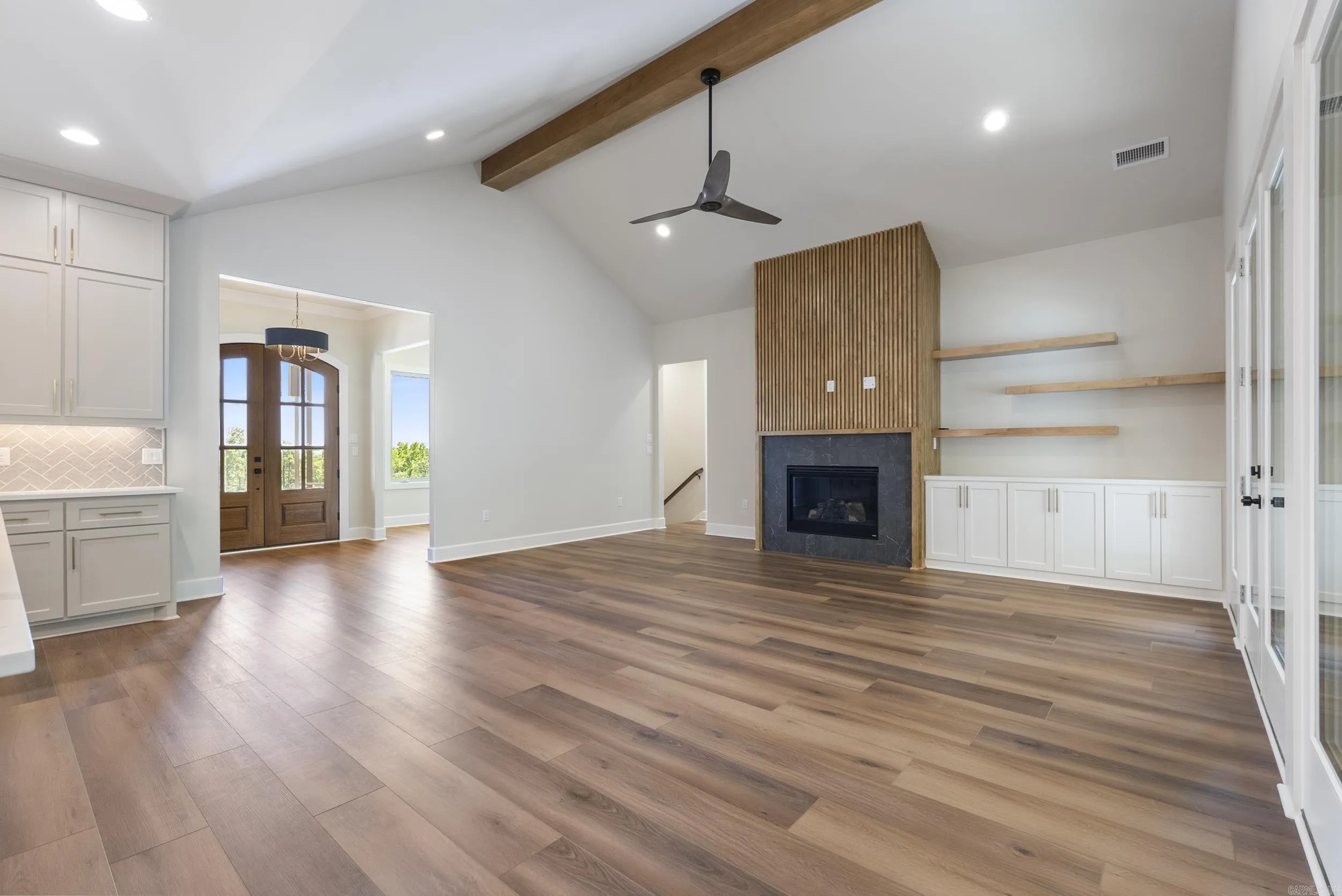 Property at 106  Bear den court - Image 8