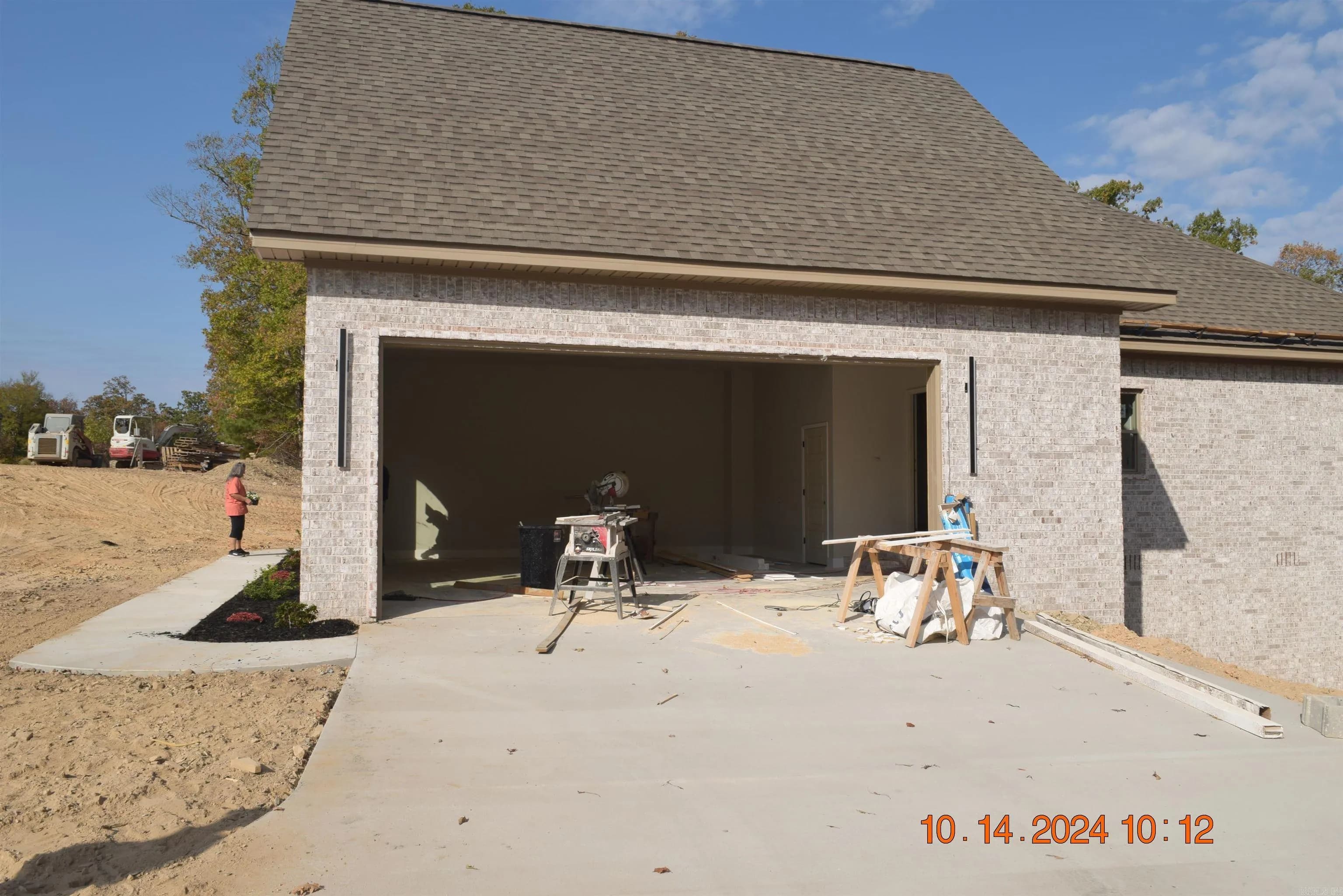 Property at 192  Crestview - Image 7
