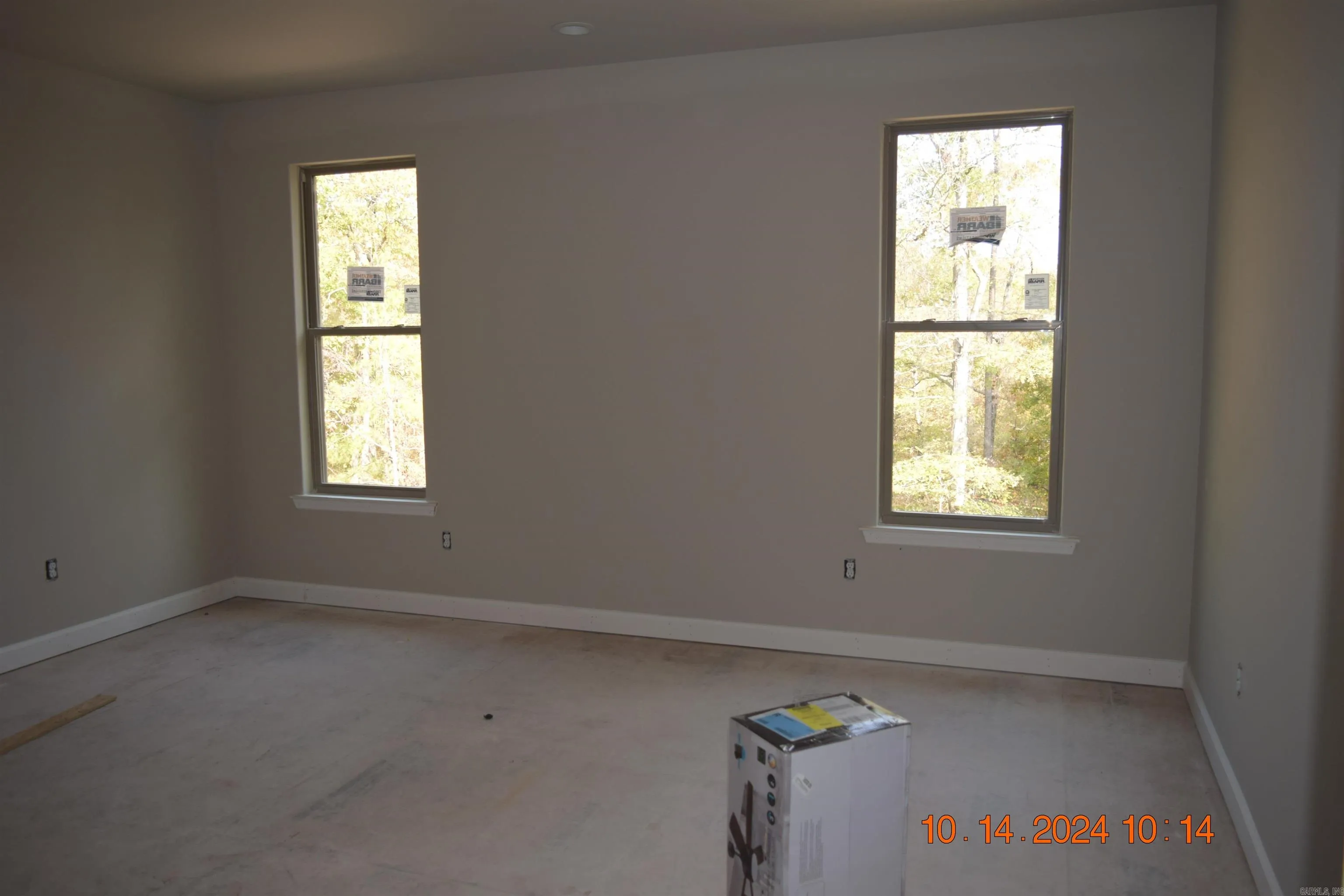 Property at 192  Crestview - Image 21