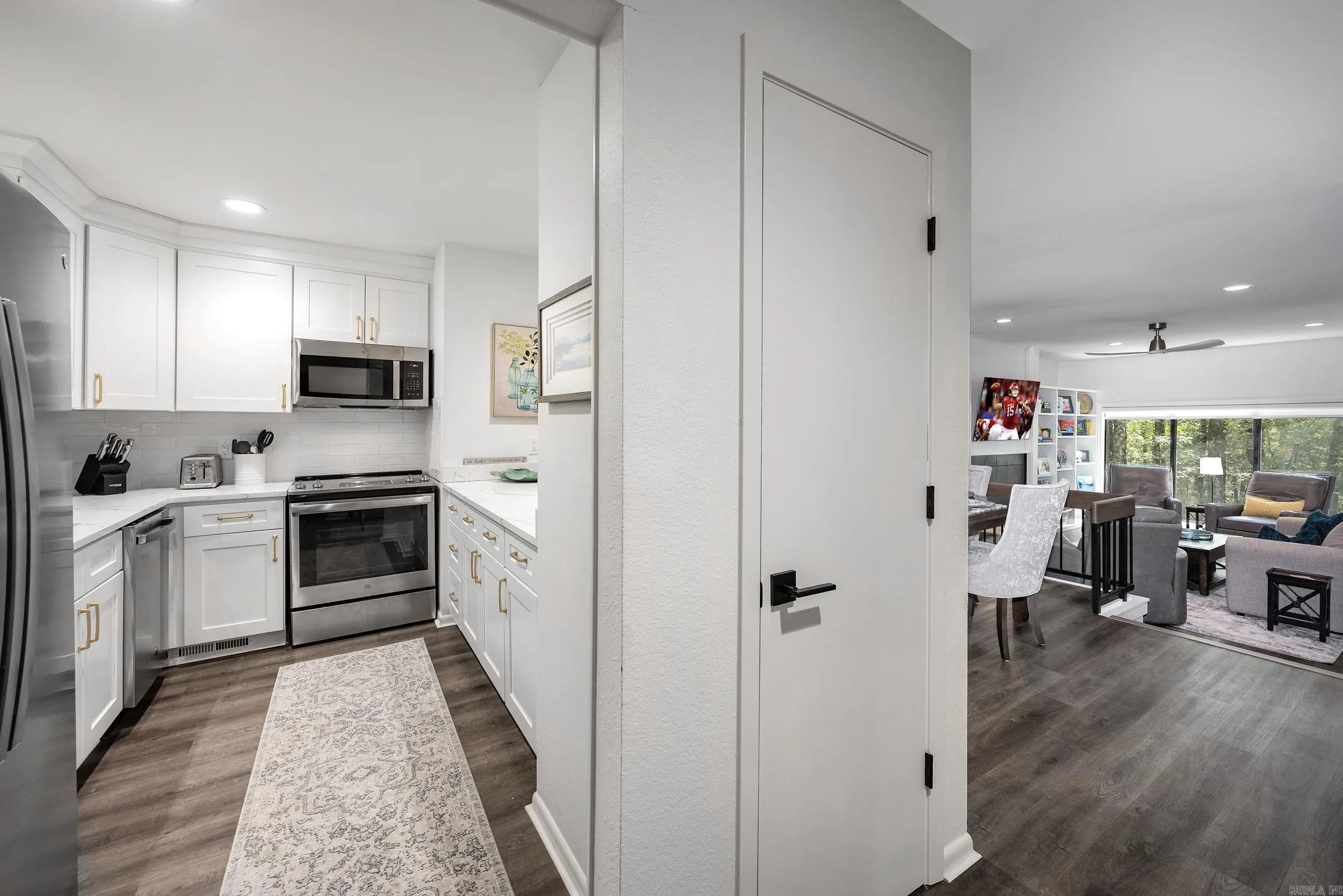 Property at 4201  Southwinds - Image 12