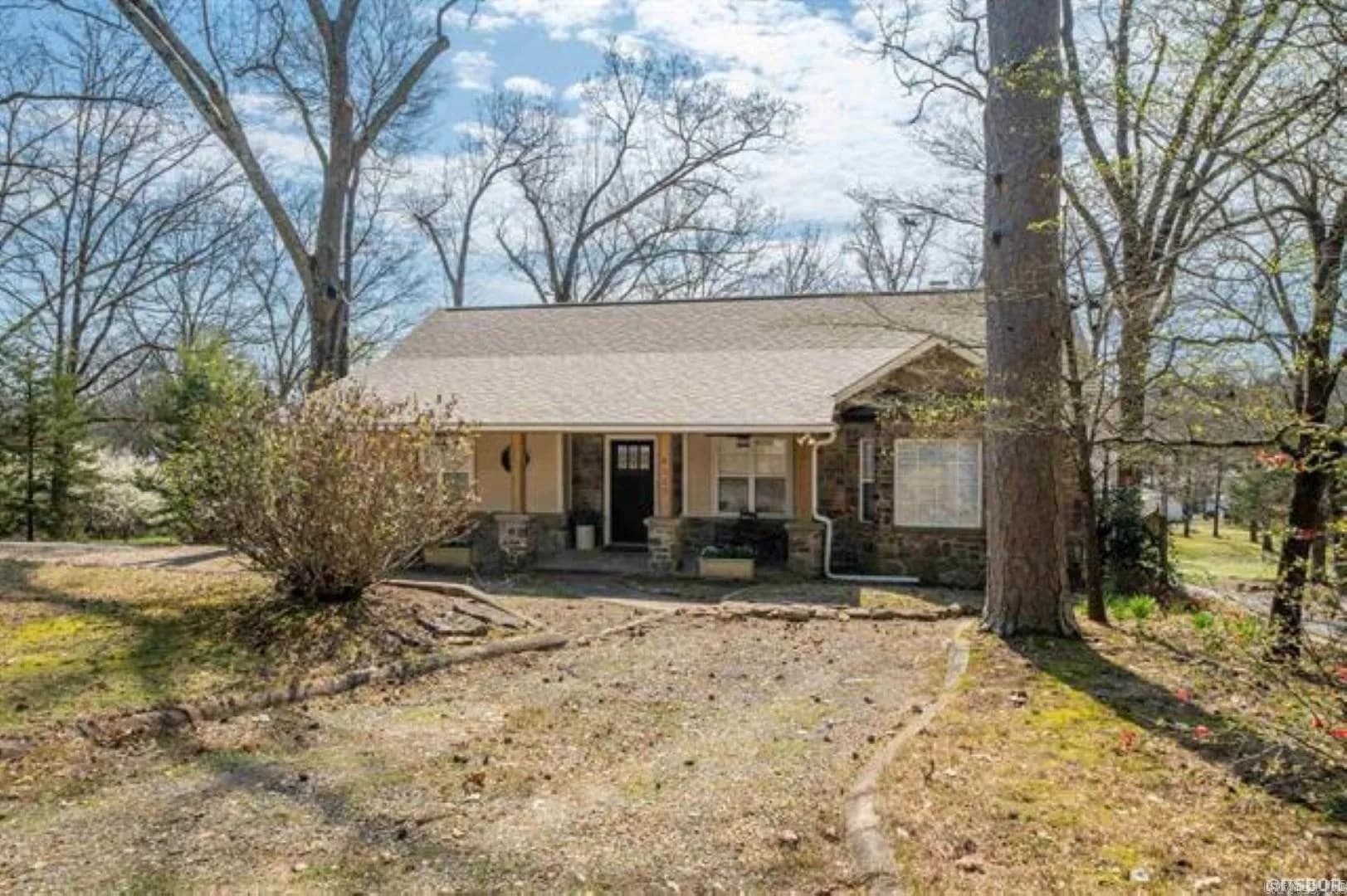 Property at 1127  Lakeshore - Image 42