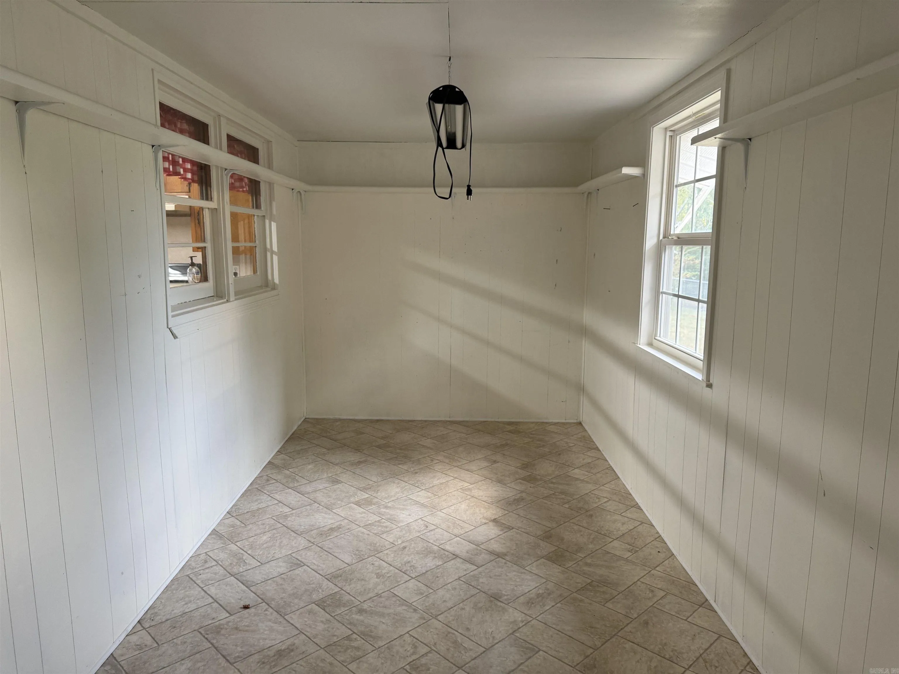 Property at 610 N 2nd - Image 39