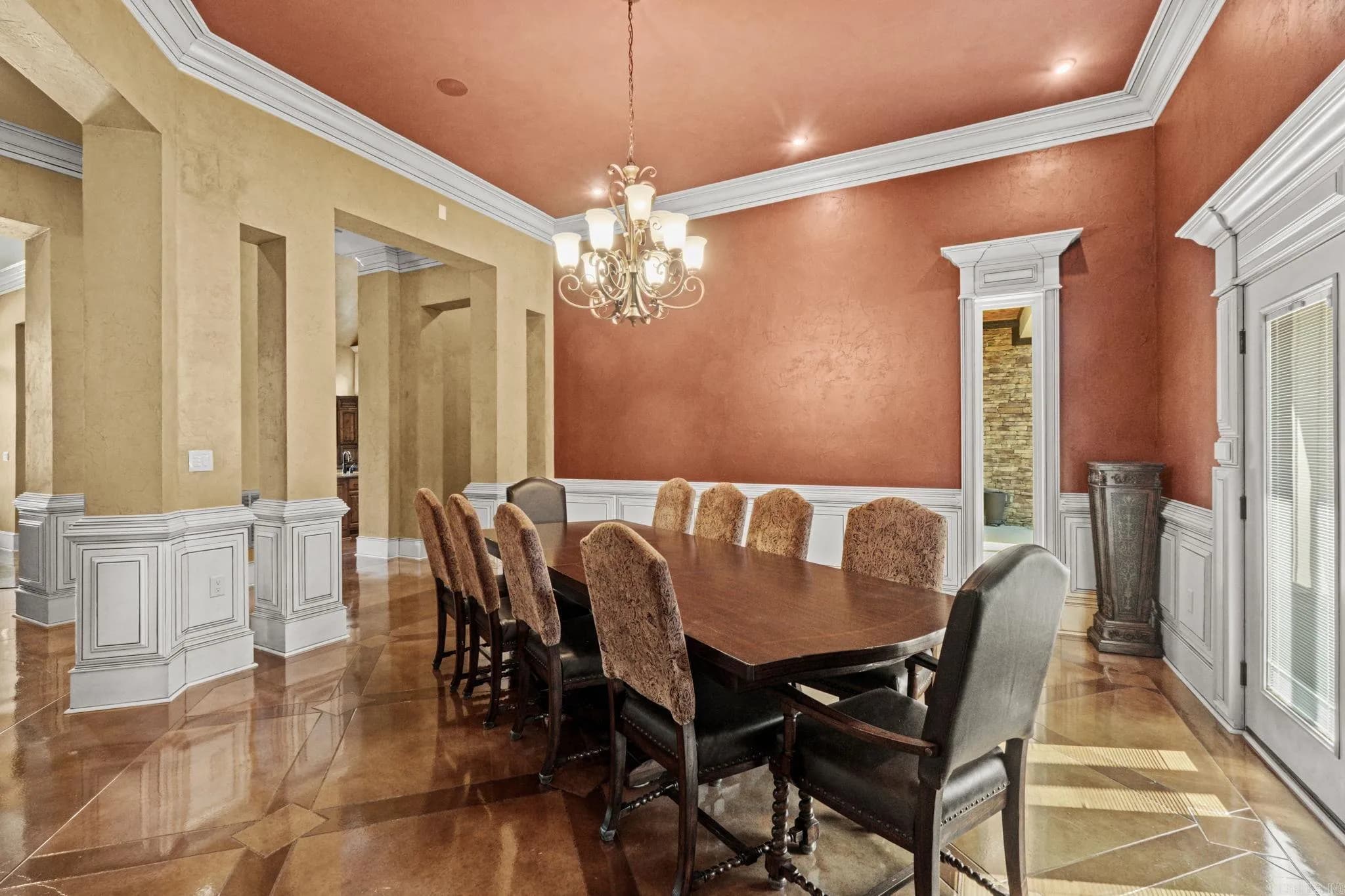 Property at 1122  Hillsboro circle - Image 9