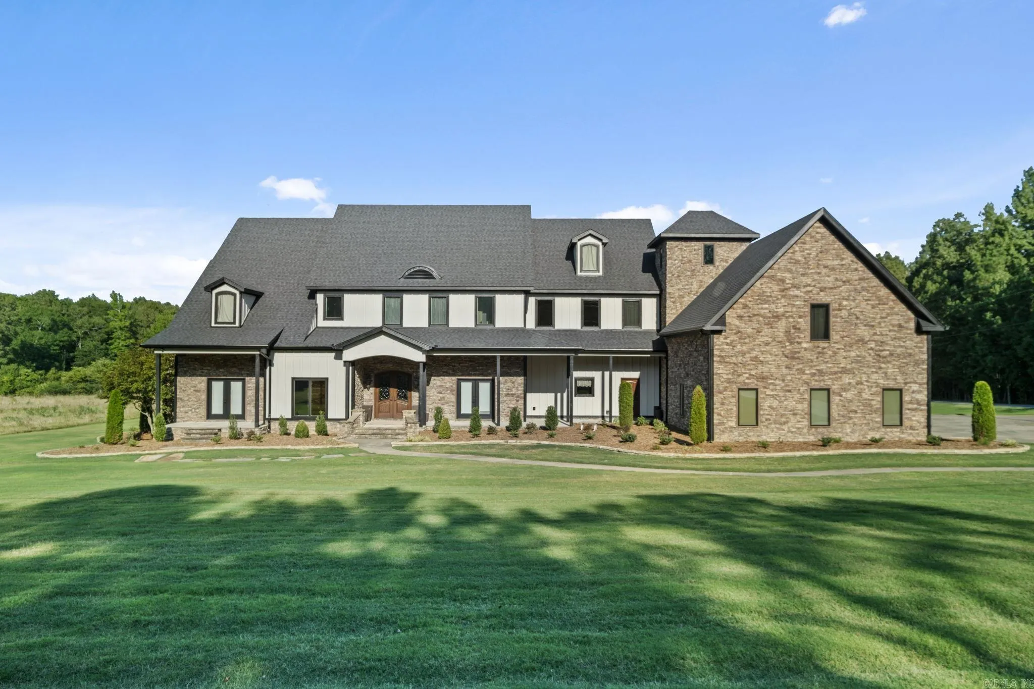 Property at 1122  Hillsboro circle - Image 1