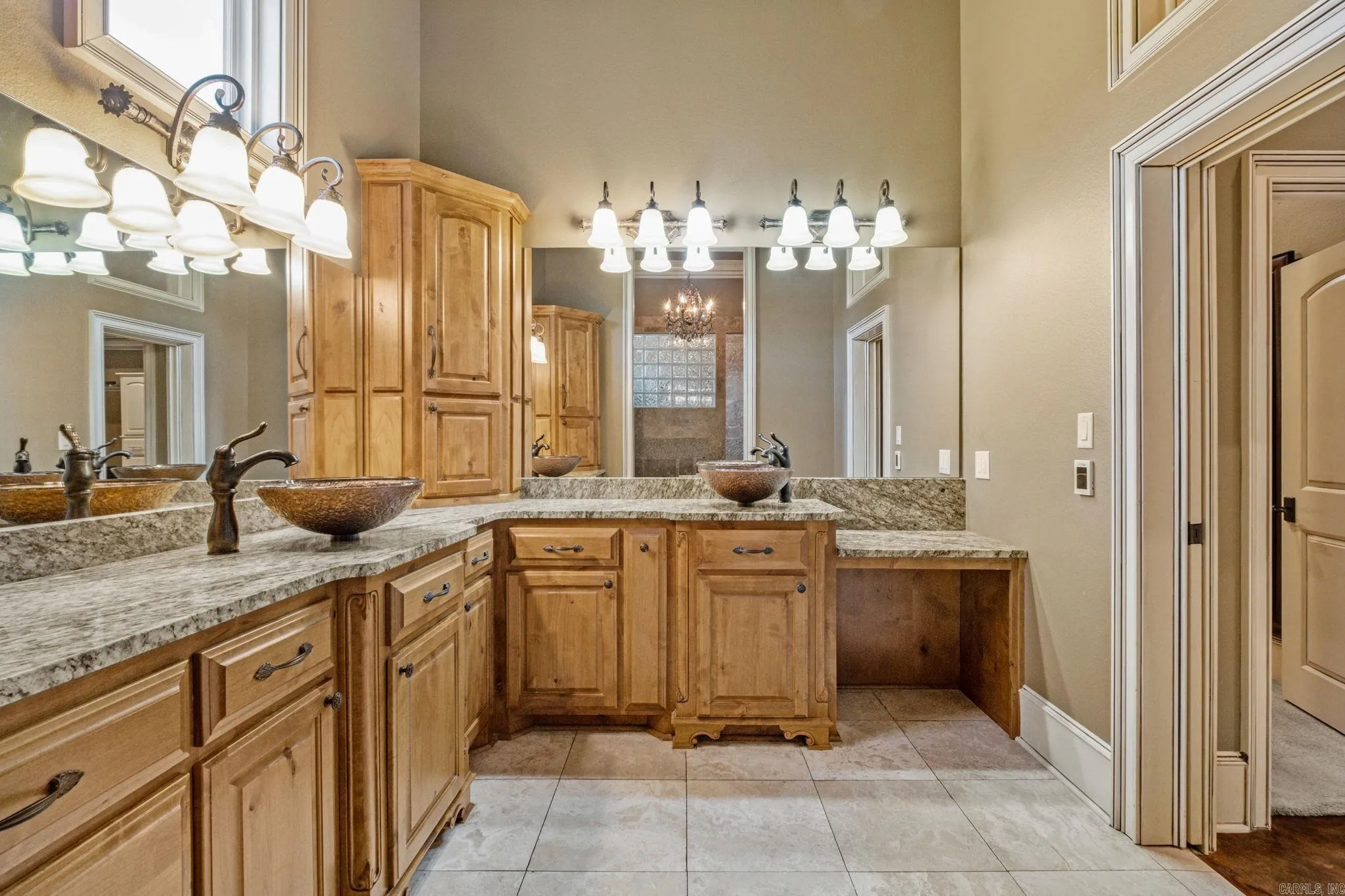 Property at 1122  Hillsboro circle - Image 26
