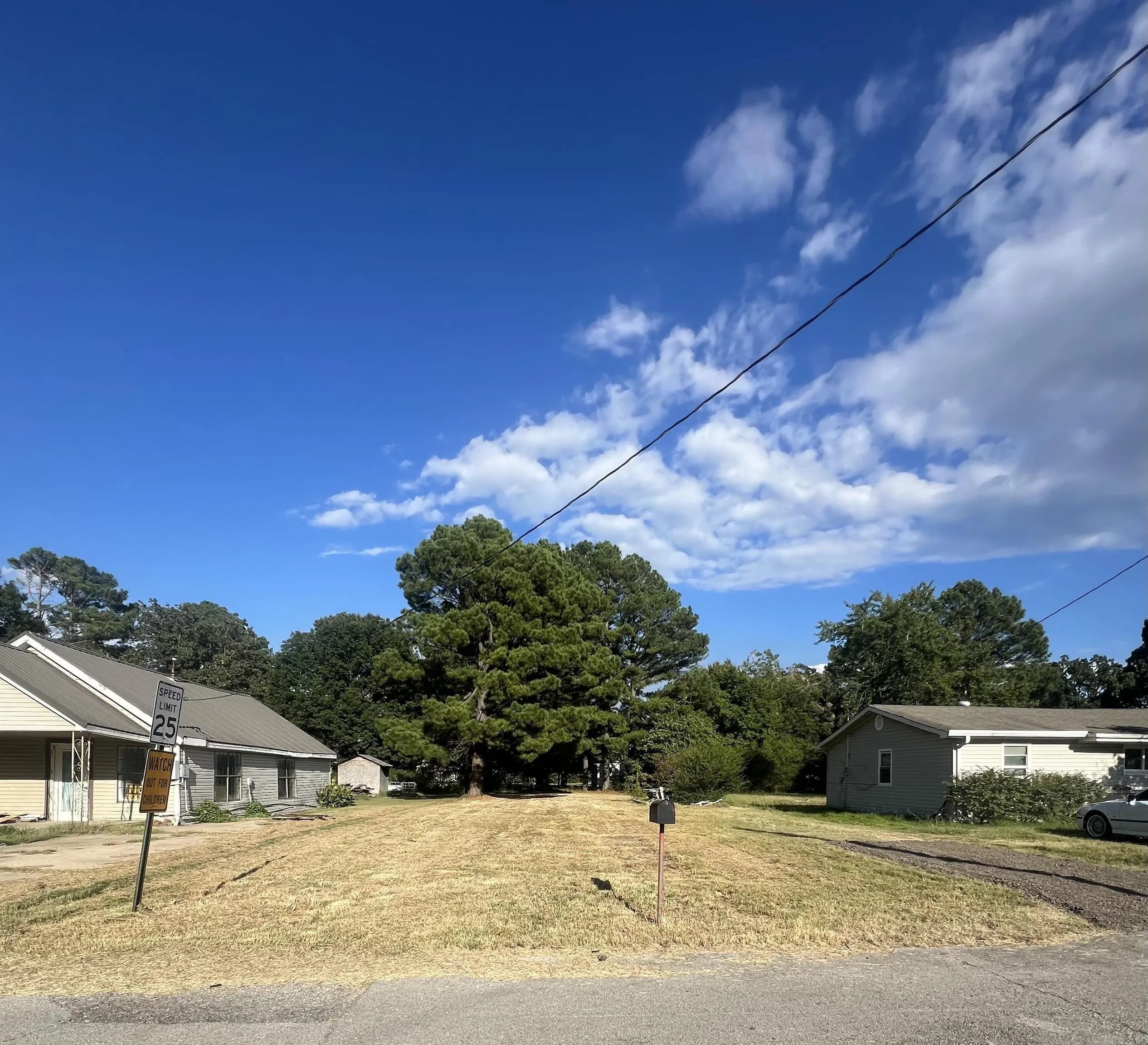 Property at 1303  Royal - Image 2