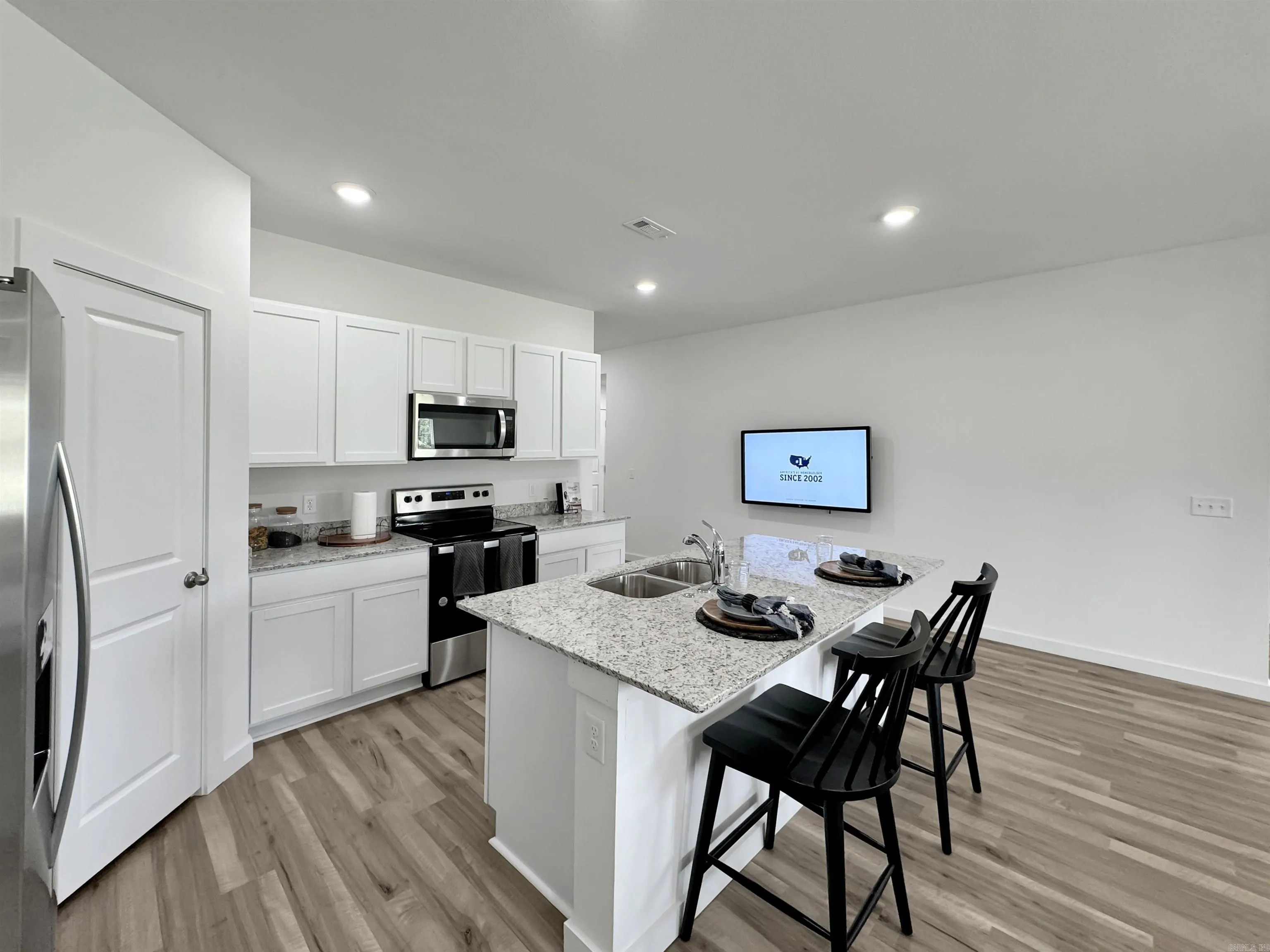 Property at 6433  Newark - Image 11
