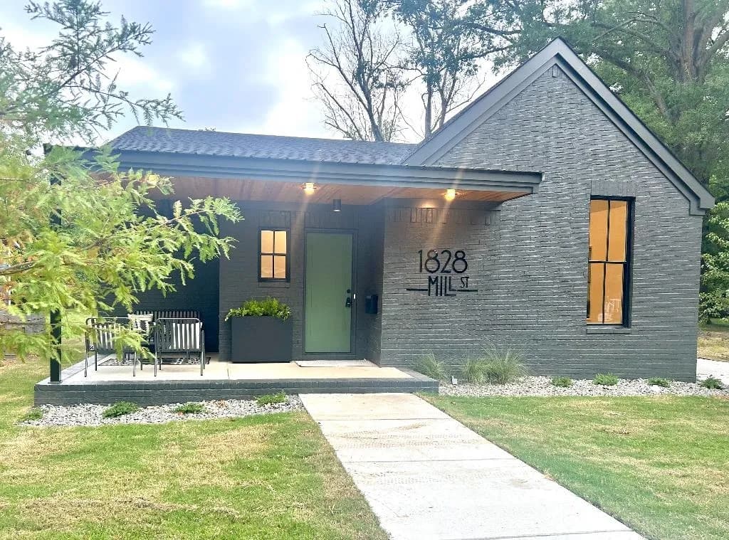 Property at 1828  Mill - Image 1