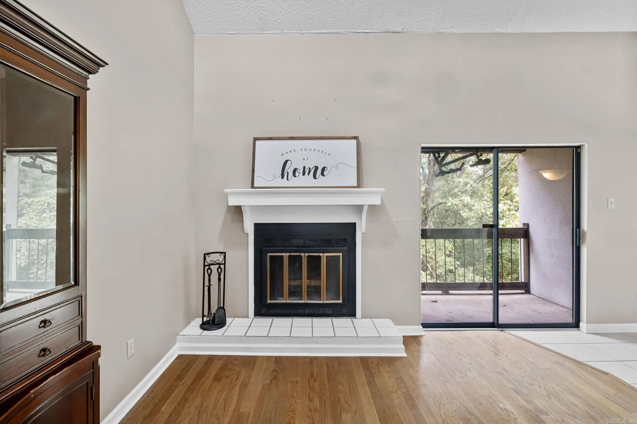 Property at 301  Kings row, 206 - Image 10