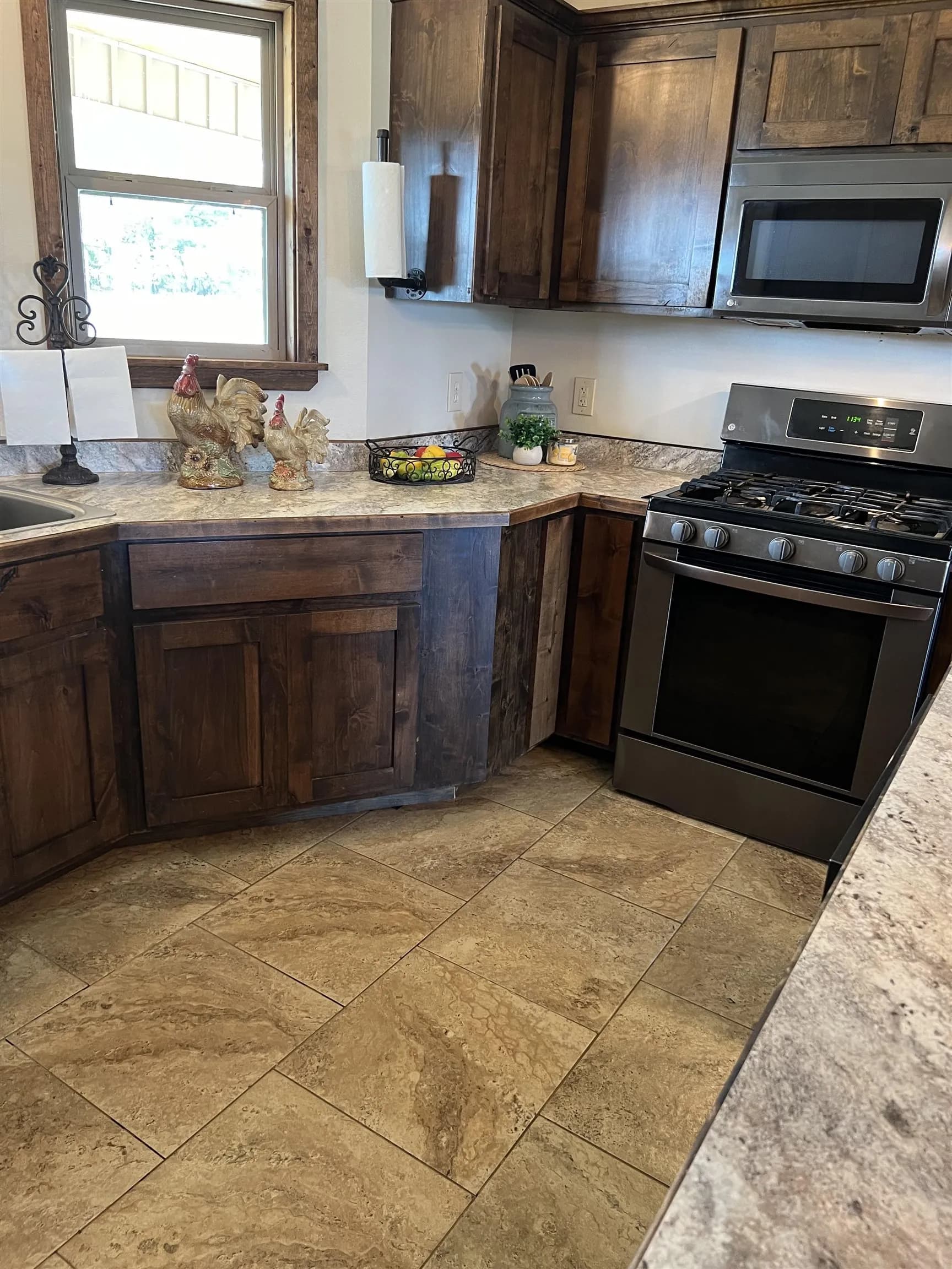 Property at 327 S Bolden hill - Image 16