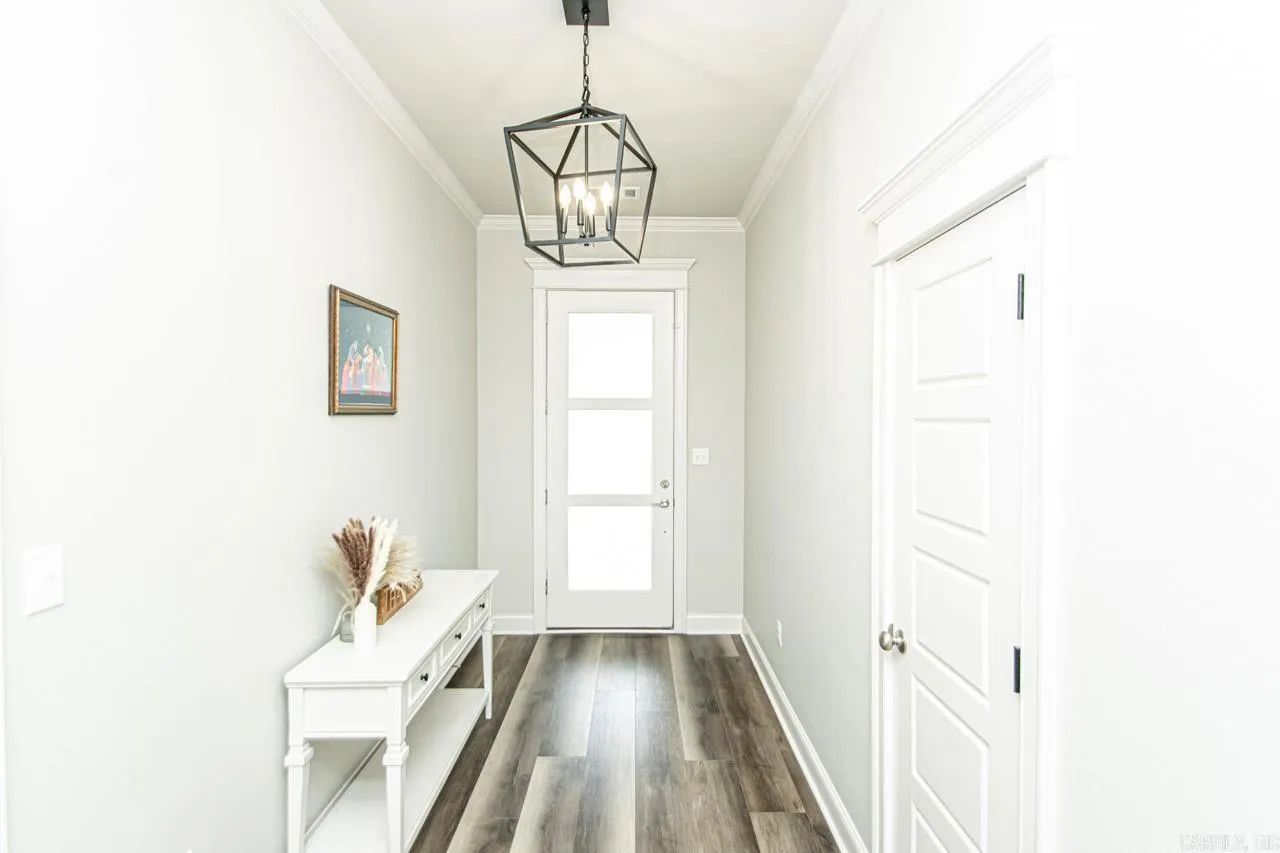 Property at 2518  Overcup - Image 36