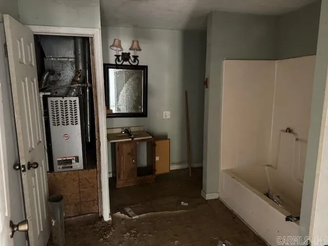 Property at 1606 W Pyburn - Image 10