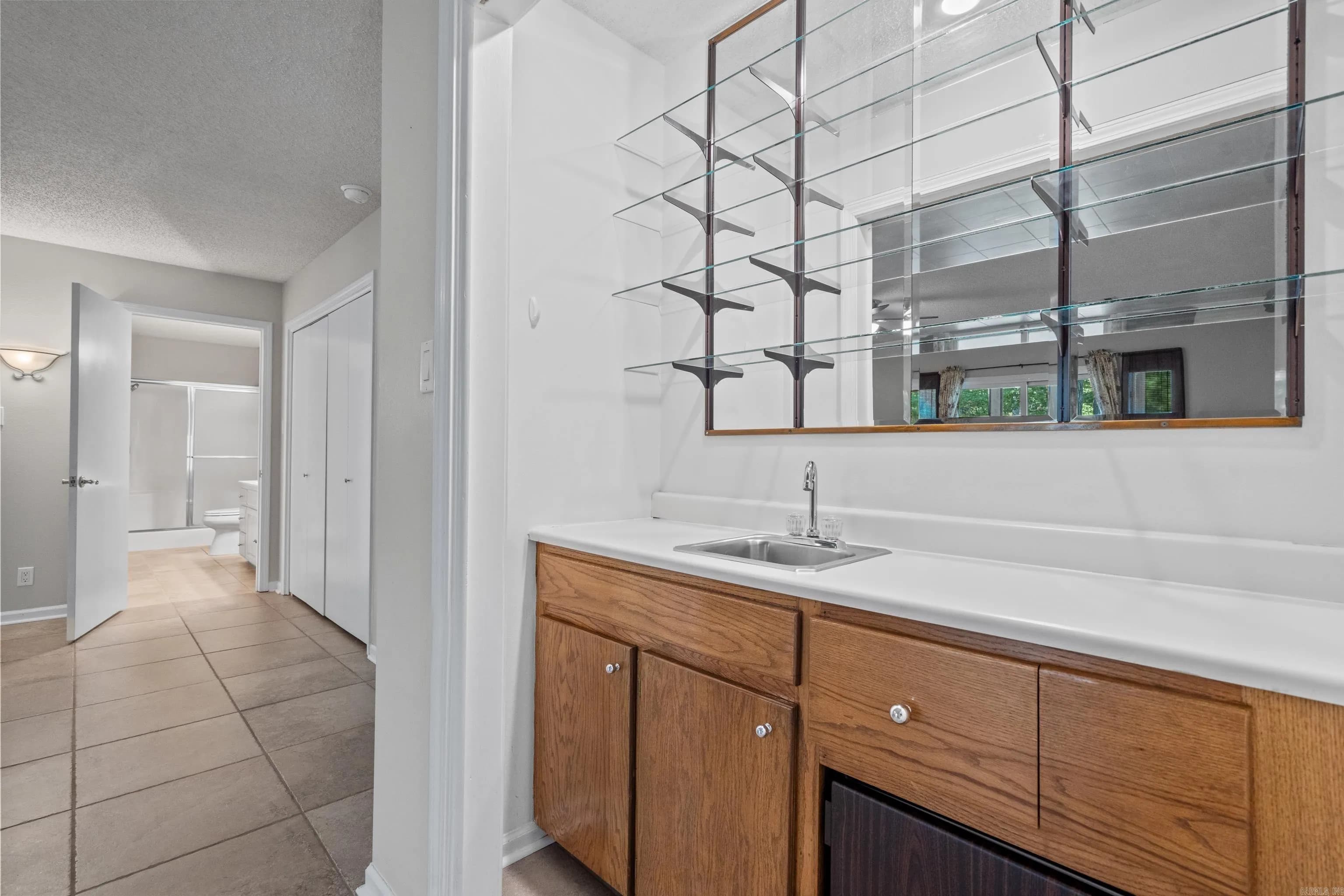 Property at 9  Ontur - Image 40
