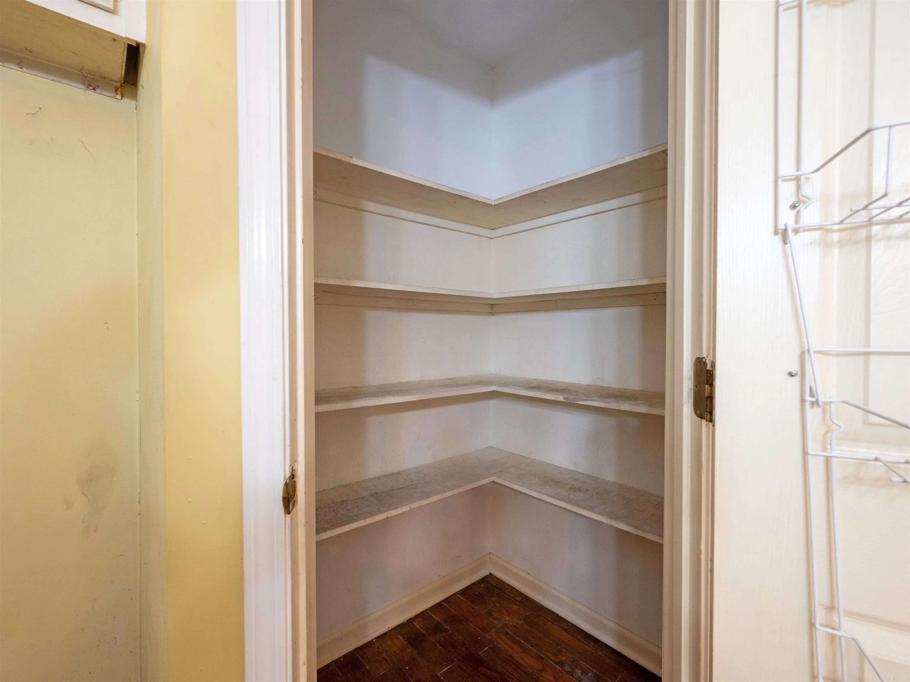 Property at 14720  Cecil - Image 33