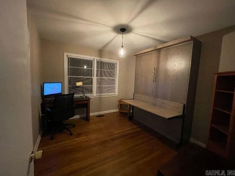 Property at 1112  Waterside - Image 16