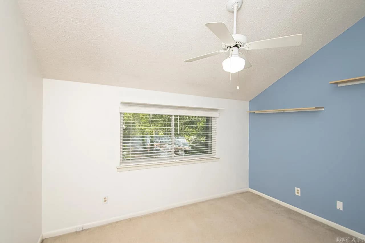 Property at 8011  Harmon - Image 22