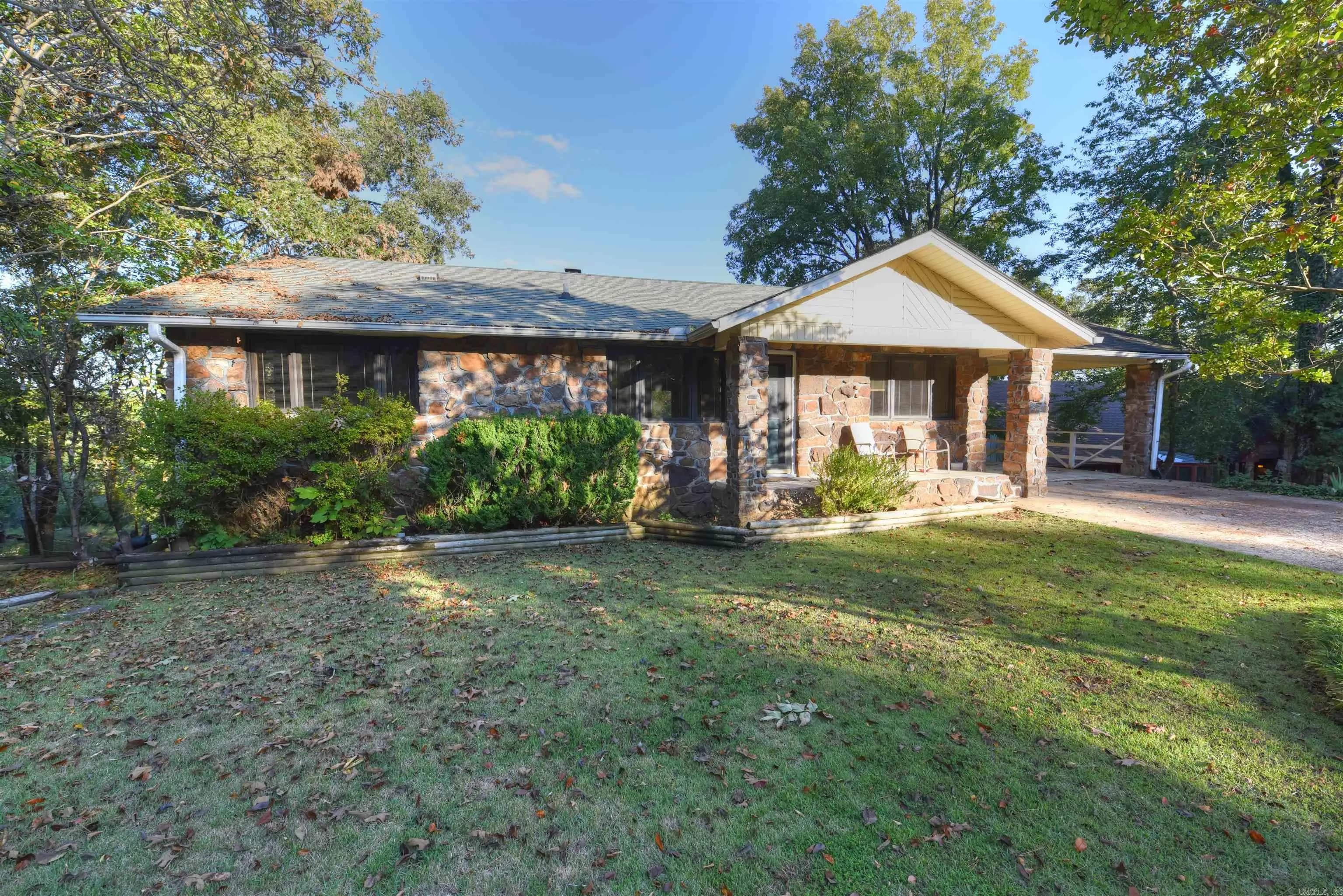 Property at 131  Overlook dr - Image 1