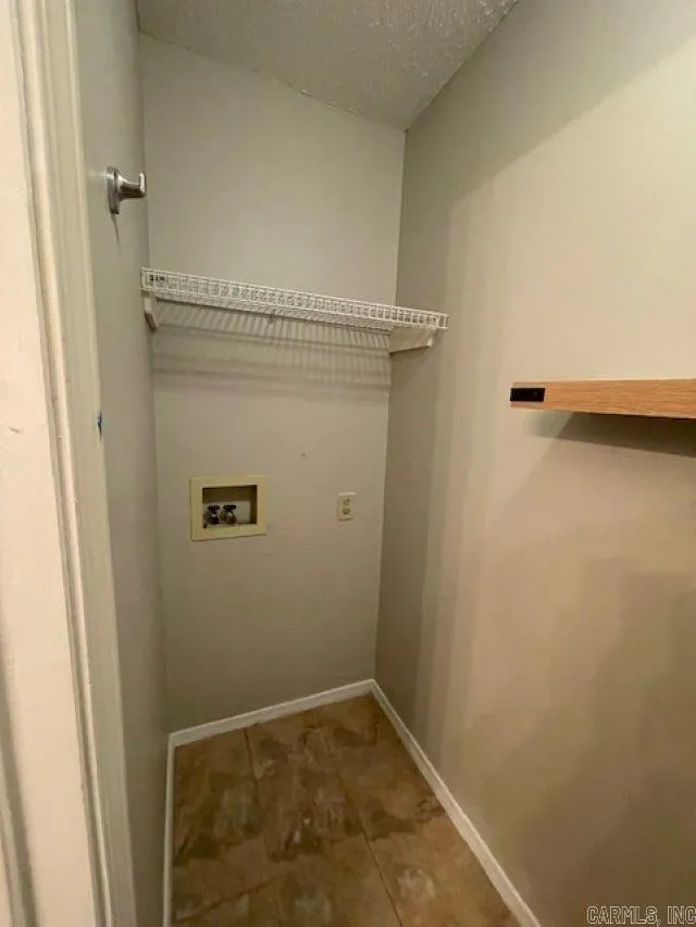 Property at 1801  Mesquite - Image 7