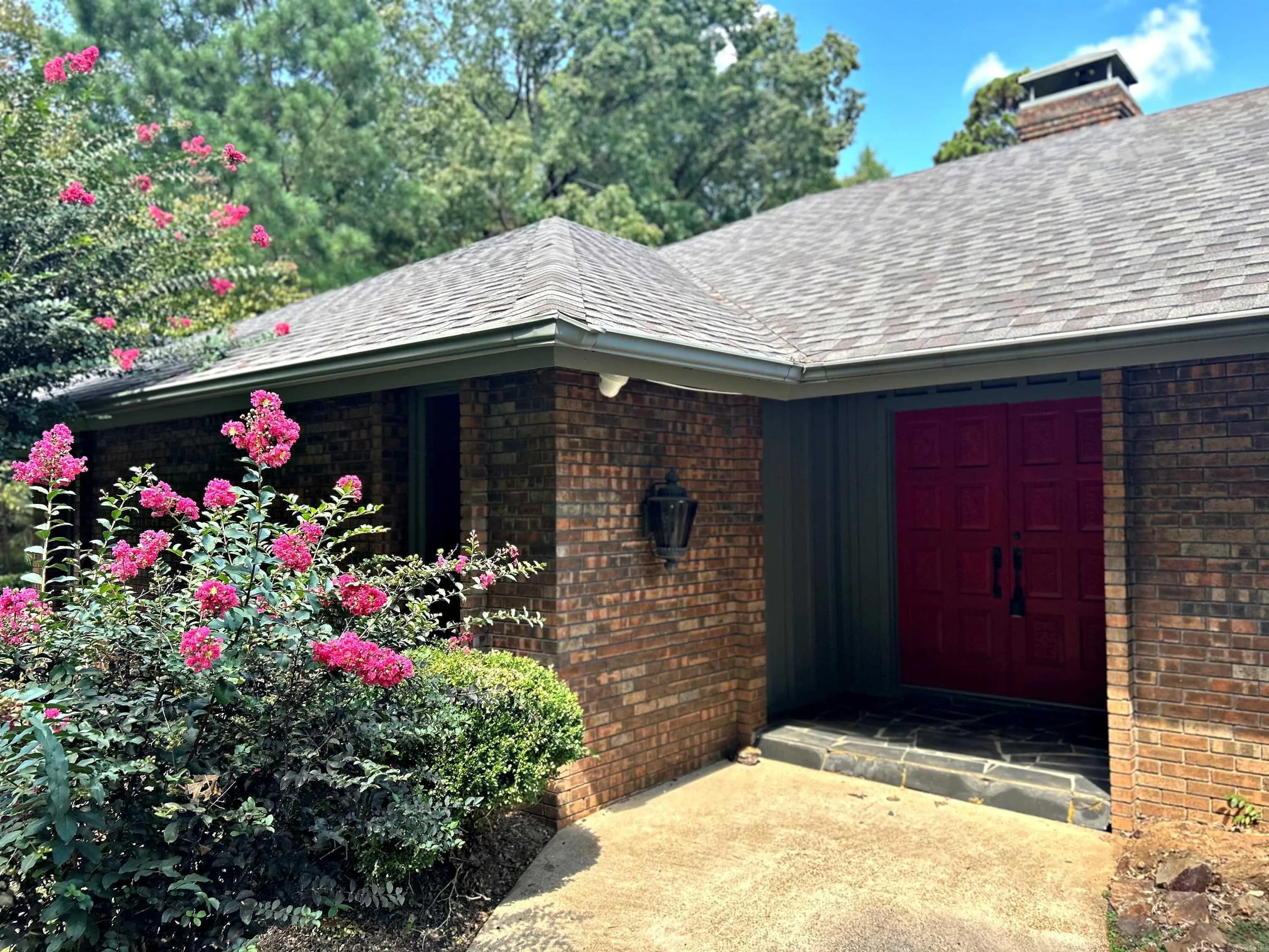 Property at 1414  Country club - Image 3