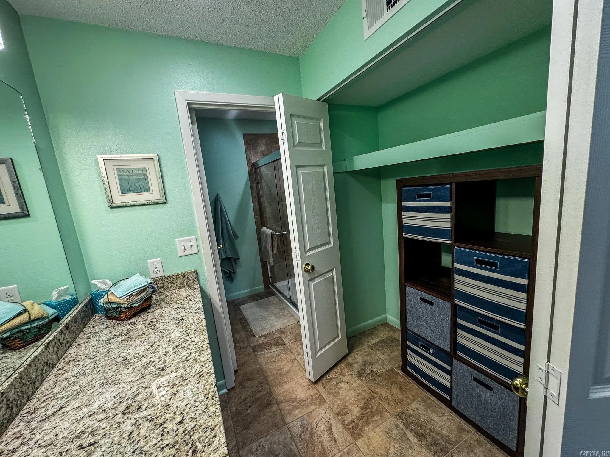 Property at 100  Bayou pt, C-7 - Image 21
