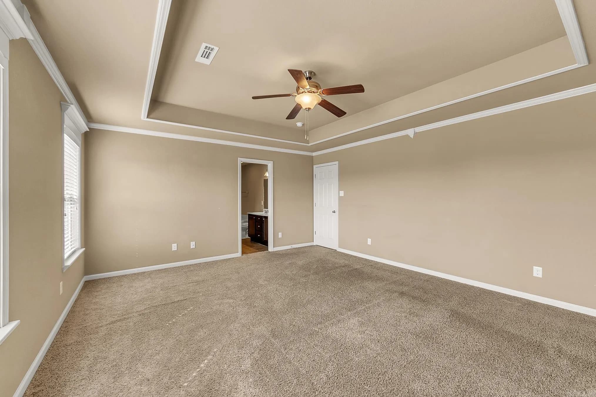 Property at 143  Harvick - Image 22