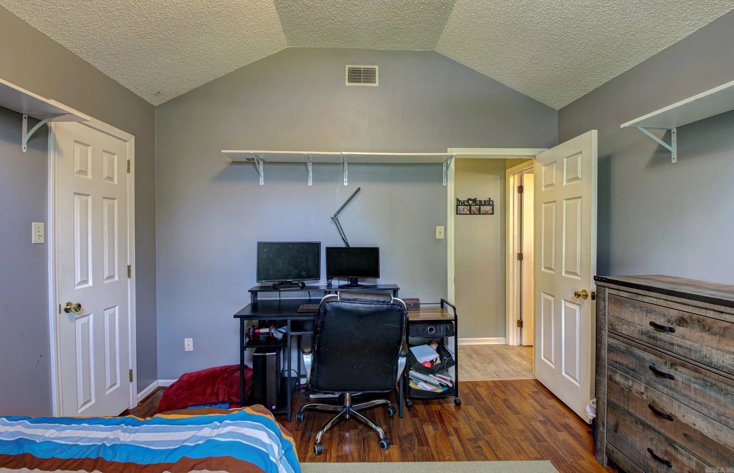 Property at 12201  Maryland pl - Image 23
