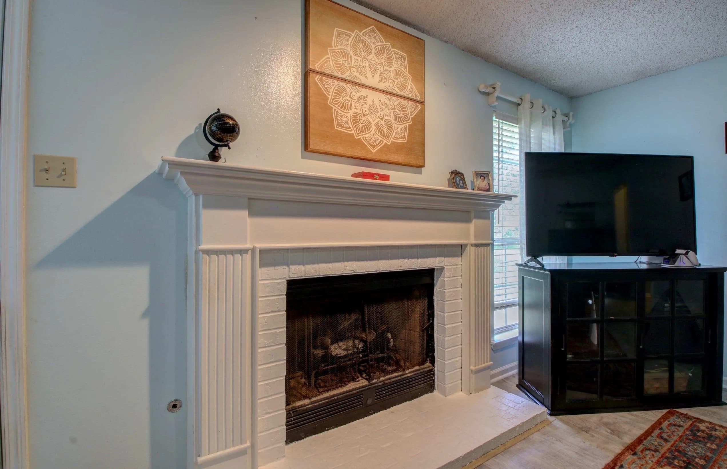 Property at 12201  Maryland pl - Image 6