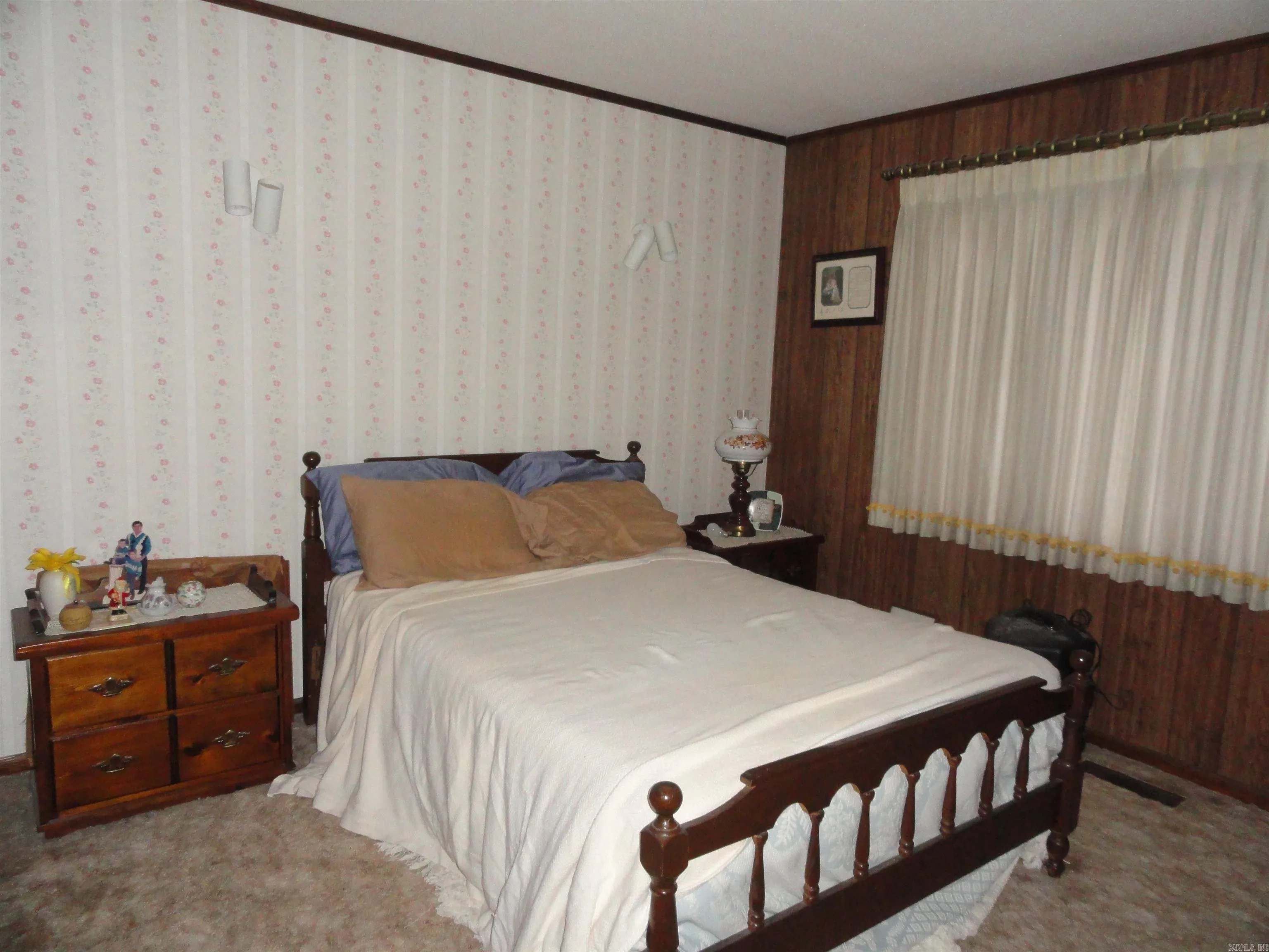 Property at 202  Westwood - Image 32